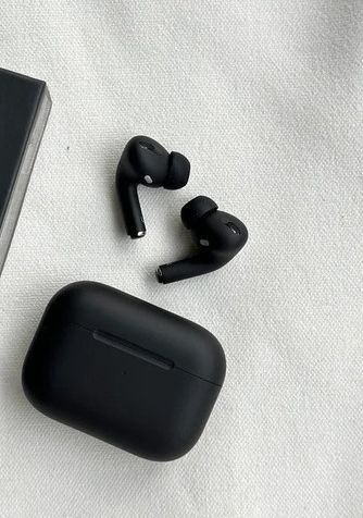 Qopto Technologies Airpod 2 generation bluetooth headphones Headphone Stand