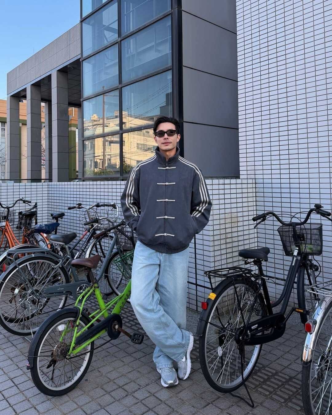 styleverse Men Striped Bomber Jacket-picture-27