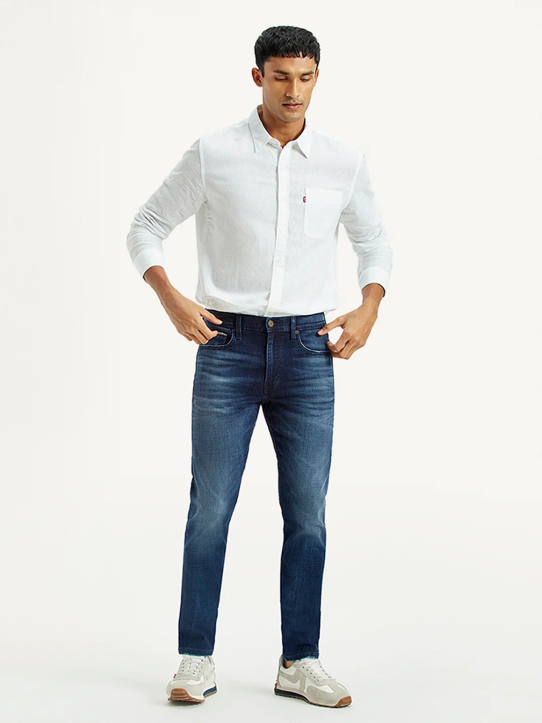 levi's Men Tapered Fit Mid Rise Dark Blue Jeans-picture-21