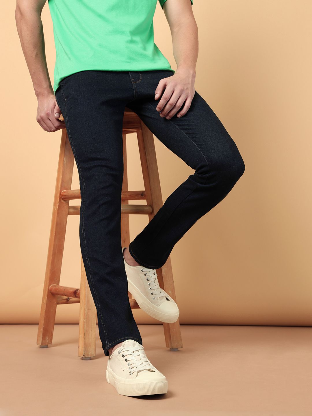 wrangler Men Slim Low Rise Black Jeans-picture-0