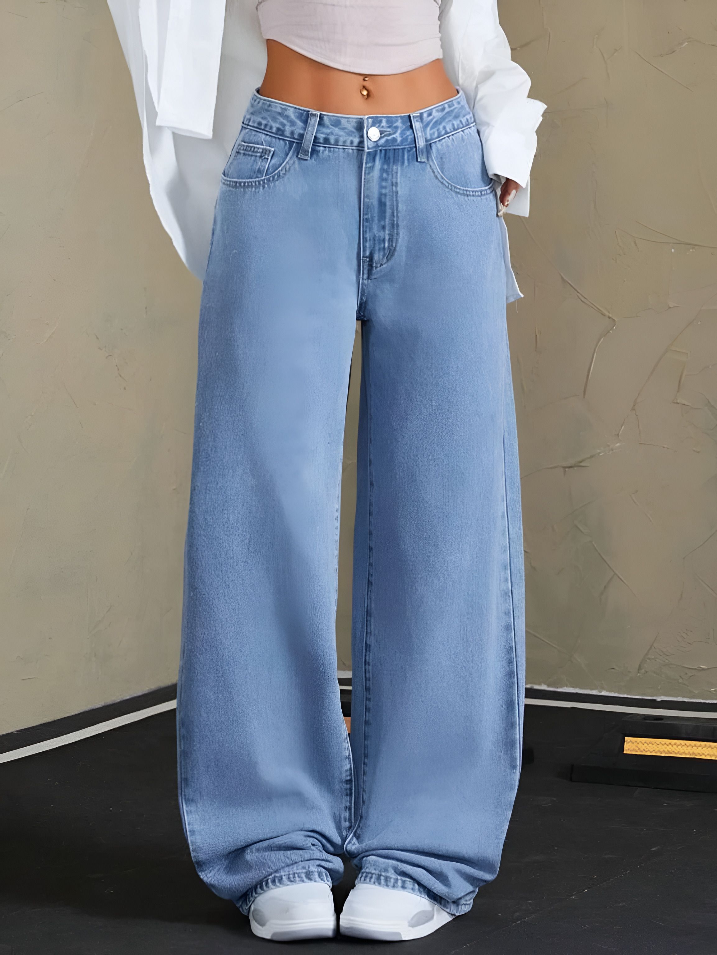Women Wide Leg High Rise Light Blue Jeans-image-30