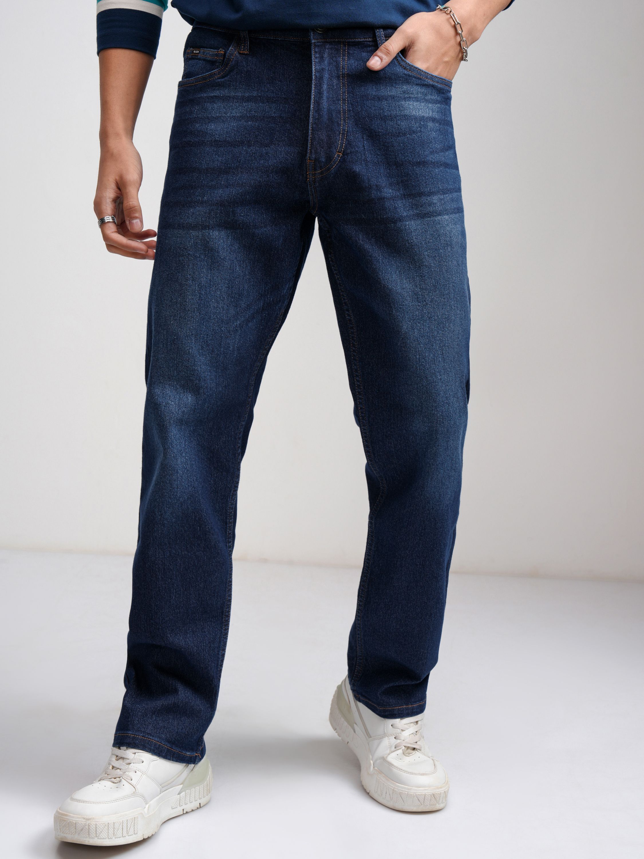 Men Regular Mid Rise Blue Jeans