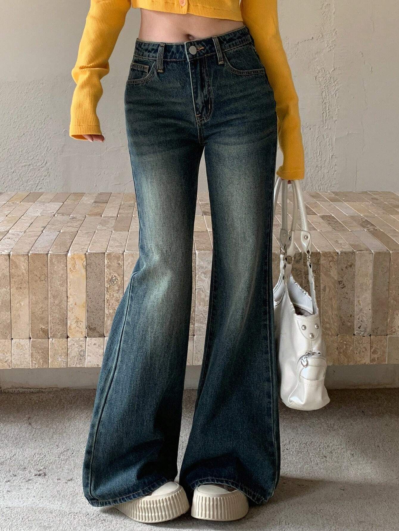 aav2 Women Flared High Rise Light Green Jeans-picture-22