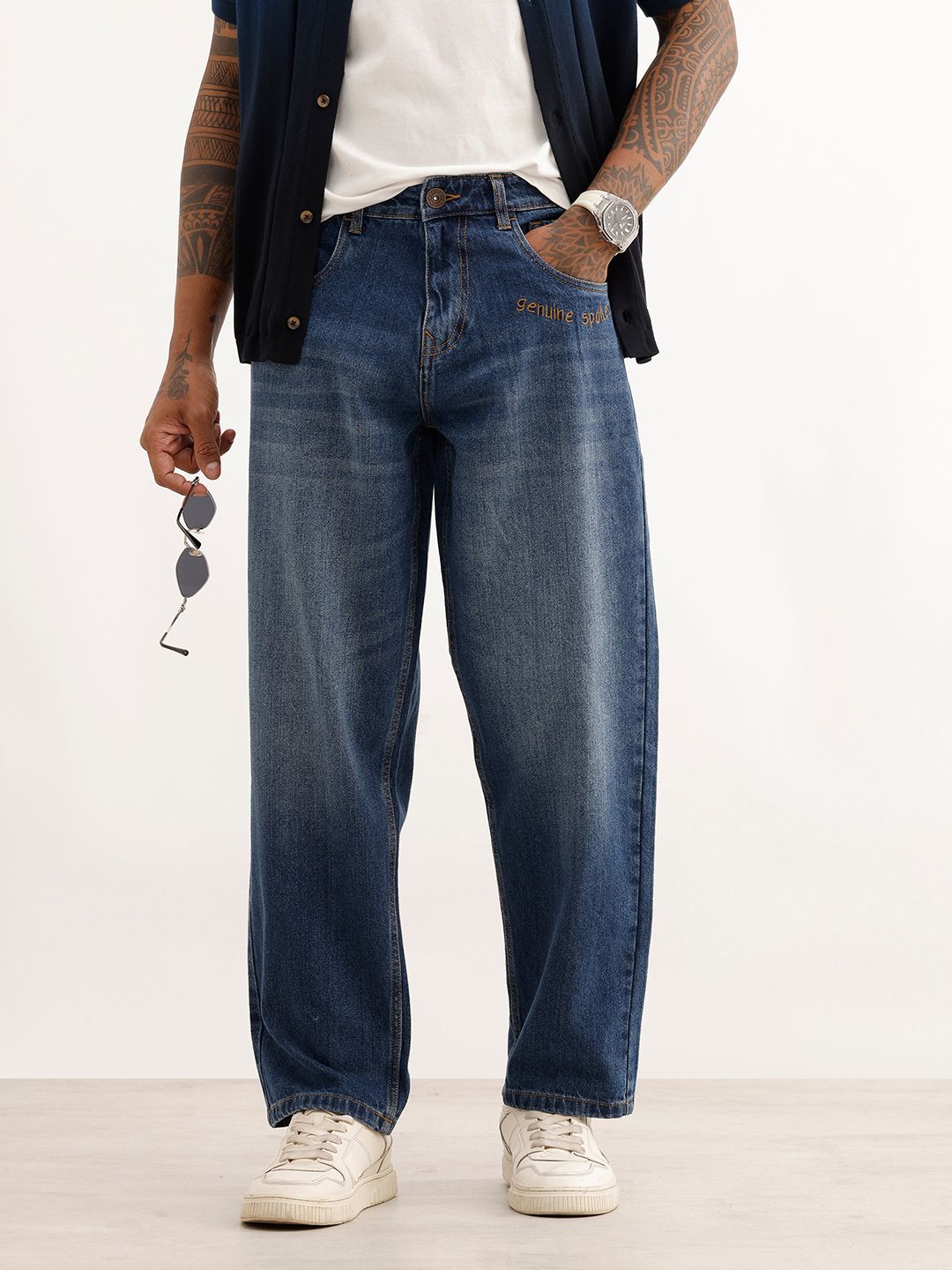 wrogn Men Loose Fit Mid Rise Blue Jeans-picture-14