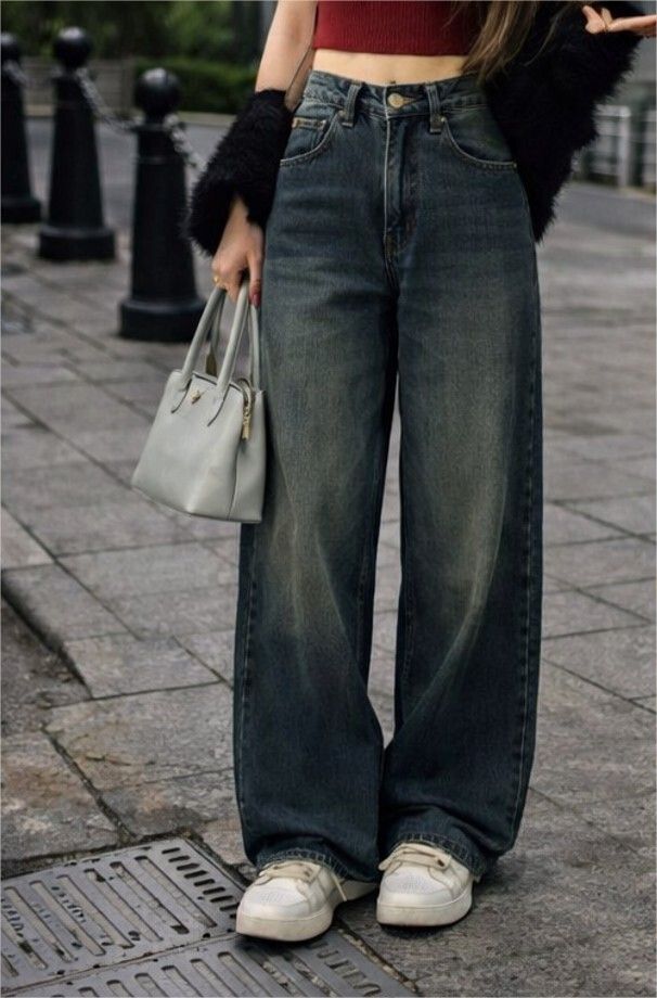 lavish Women Straight Fit Mid Rise Green, Blue Jeans-picture-24