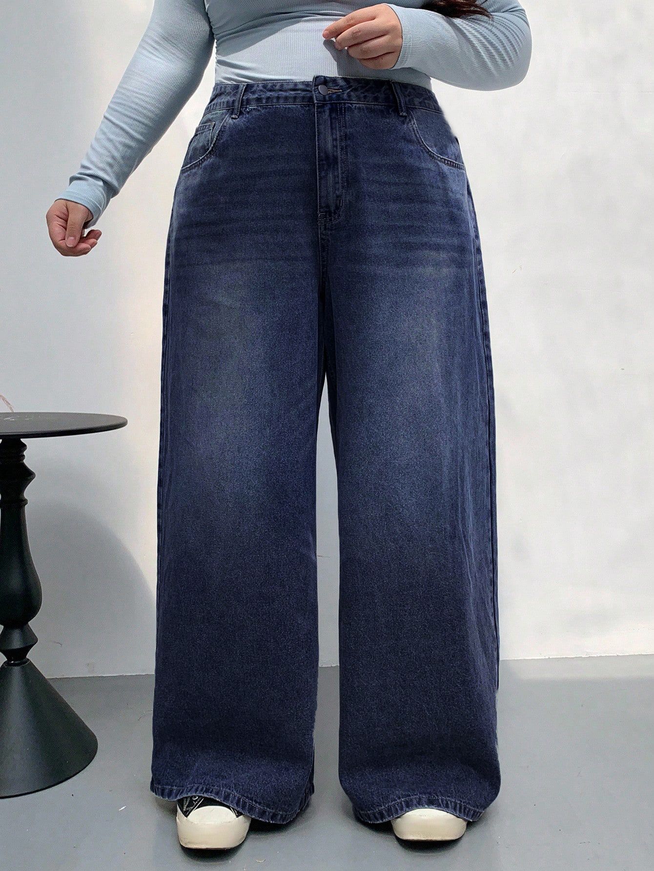 Women Wide Leg High Rise Blue Jeans-image-29