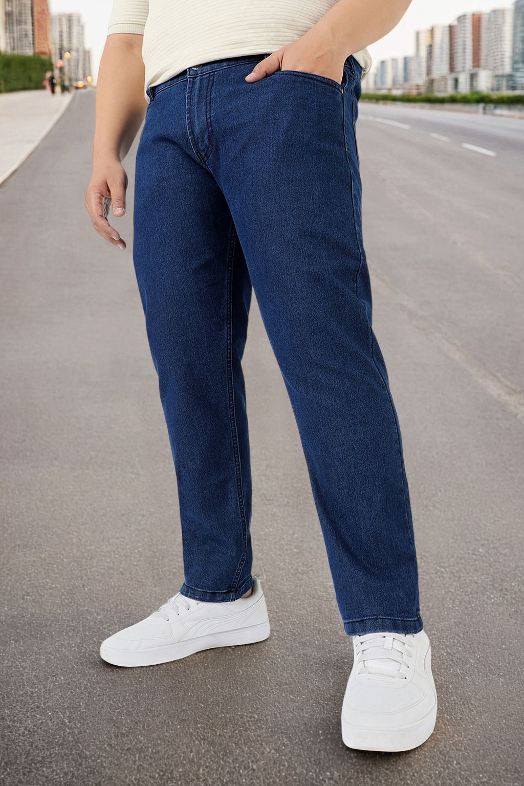 Men Regular Mid Rise Blue Jeans