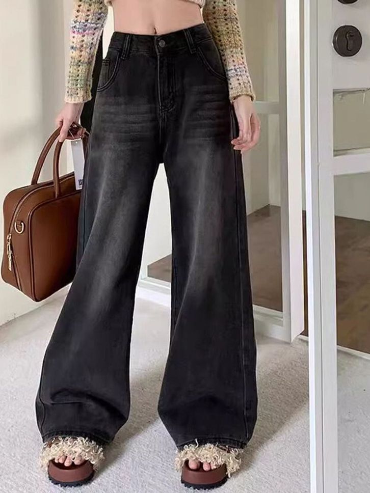 Women Relaxed Fit High Rise Black Jeans