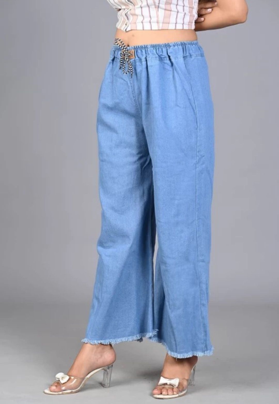 Women Loose Fit Low Rise Light Blue Jeans