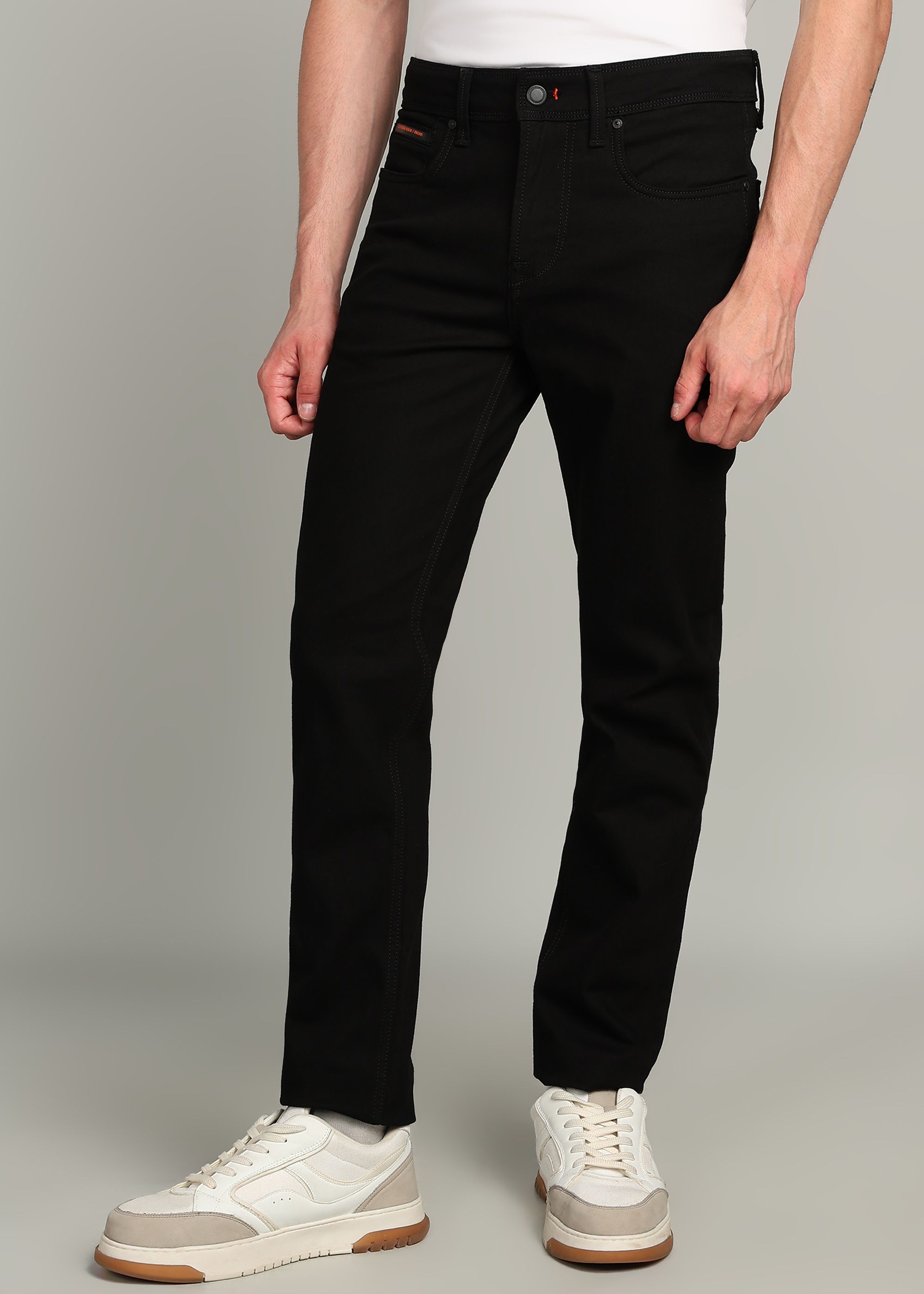 killer Men Slim Mid Rise Black Jeans-picture-16