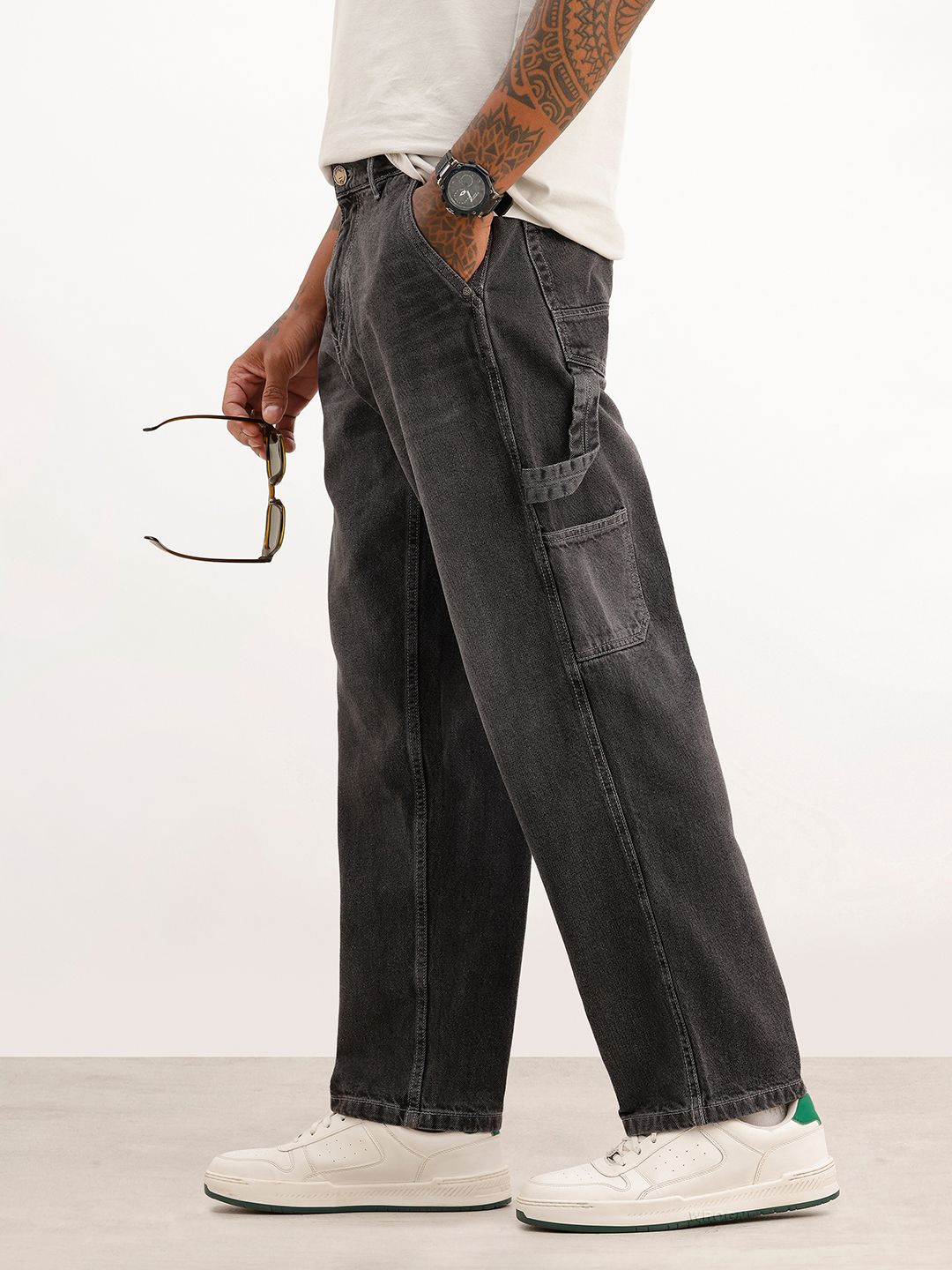 wrogn Men Loose Fit Mid Rise Grey Jeans-picture-30