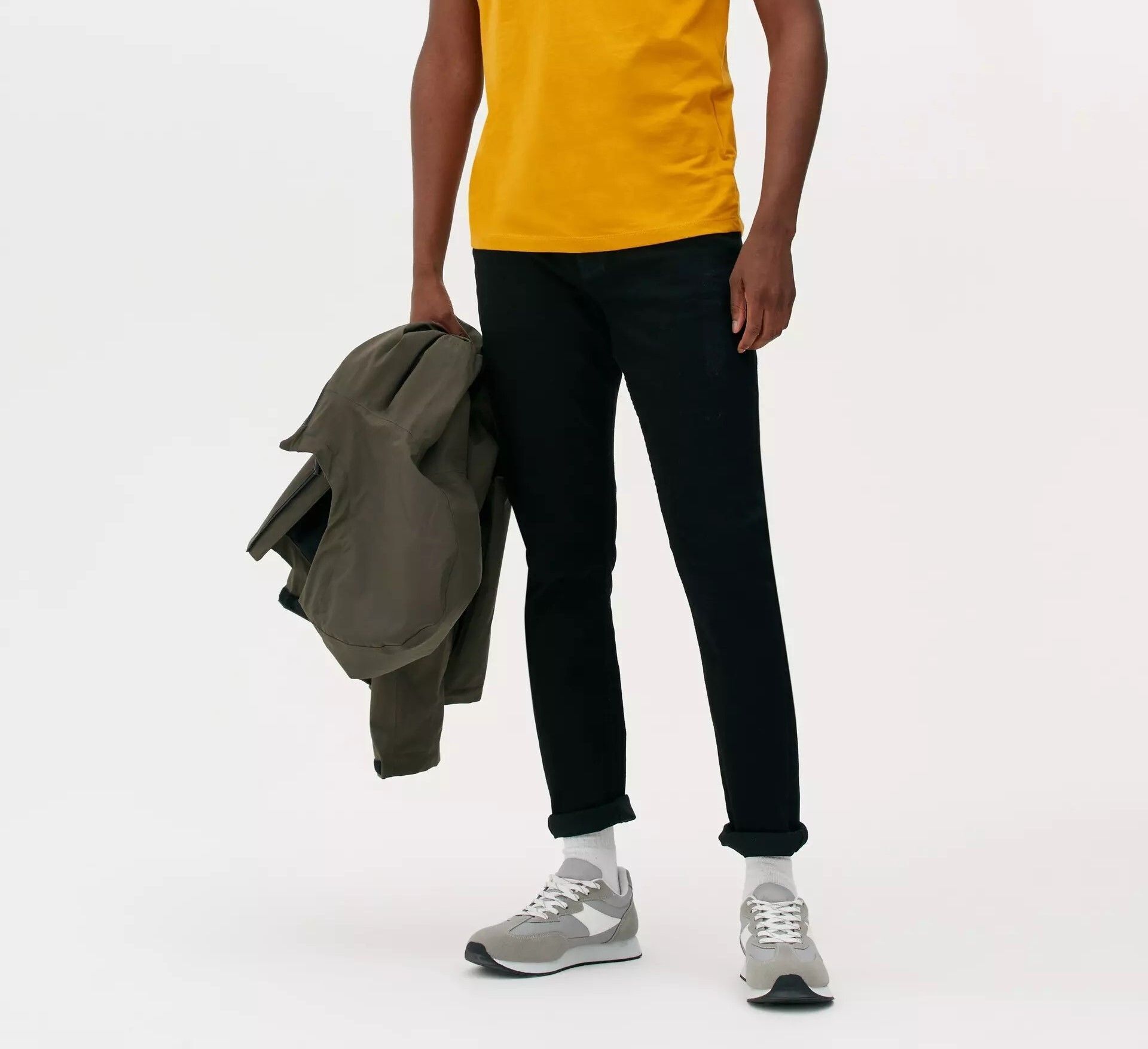 Men Regular Mid Rise Black Jeans-image-42