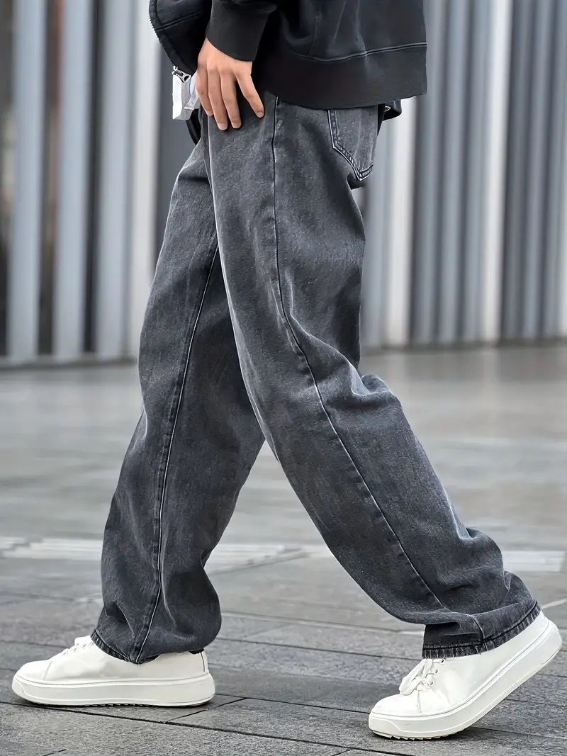 Men Relaxed Fit Mid Rise Dark Grey Jeans-image-28