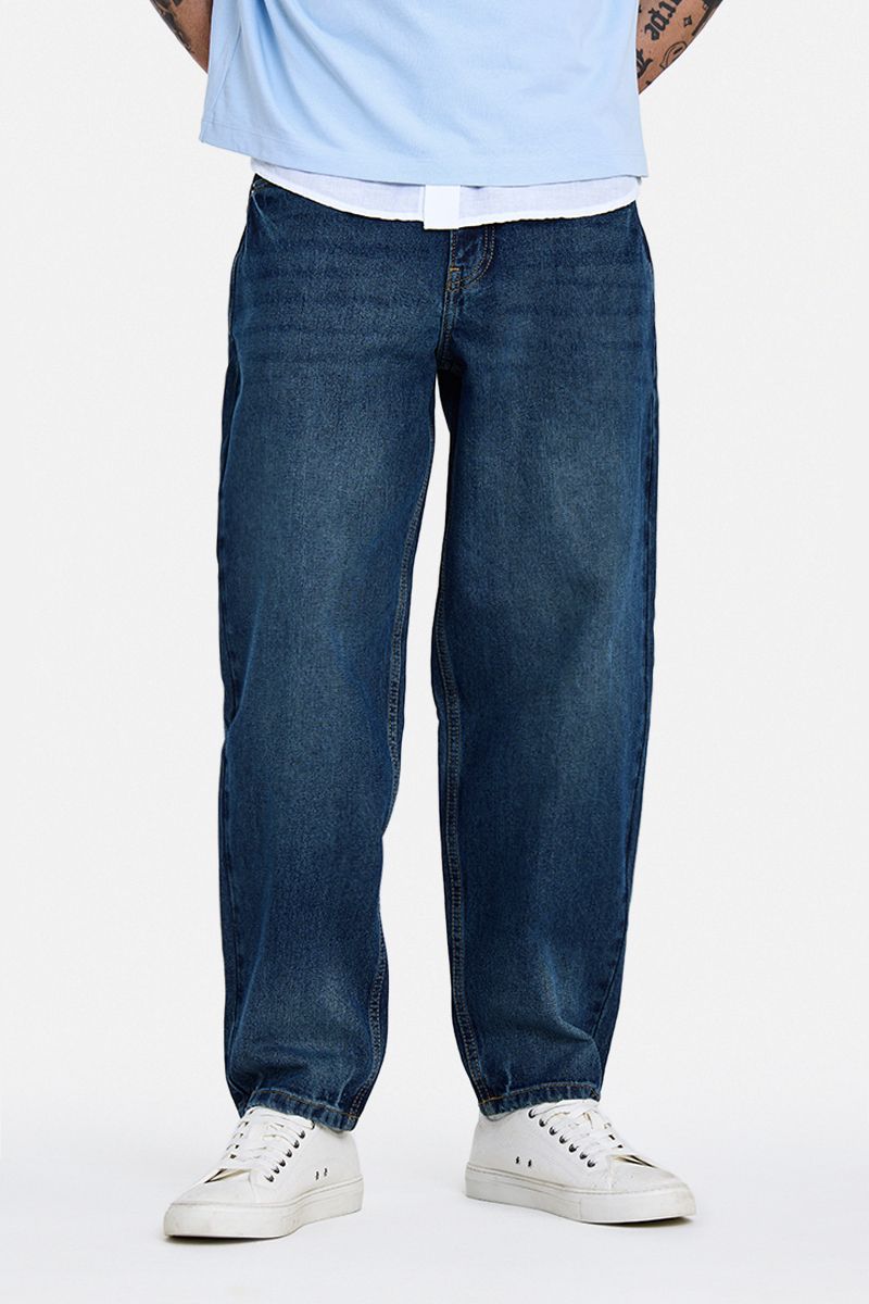 Men Relaxed Fit Mid Rise Dark Blue Jeans-image-49