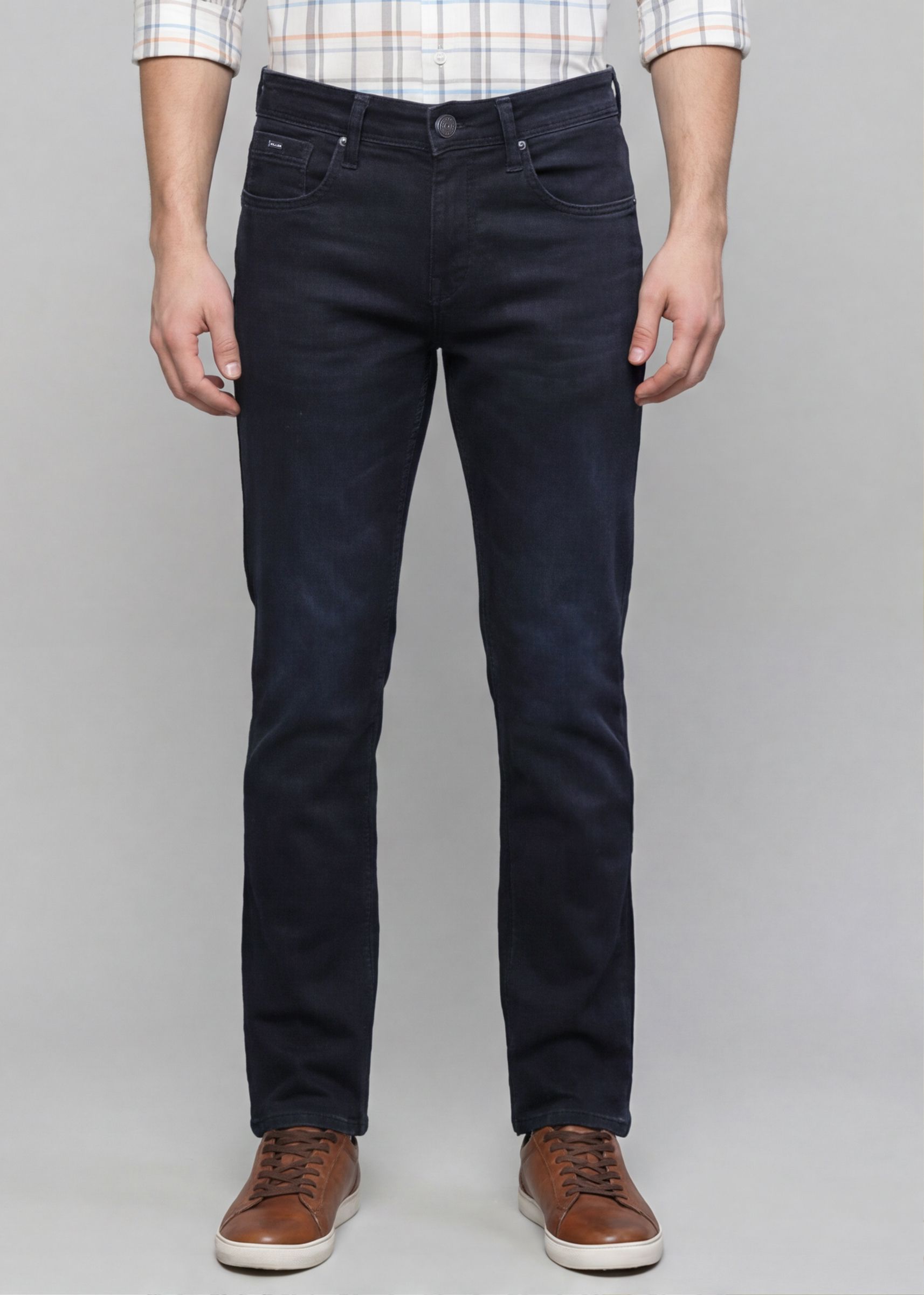 Men Slim Mid Rise Black Jeans-image-47