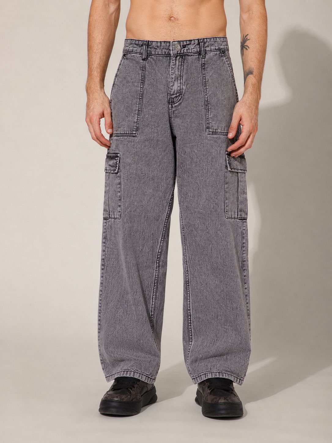 studio nexx Men Cargos-picture-22