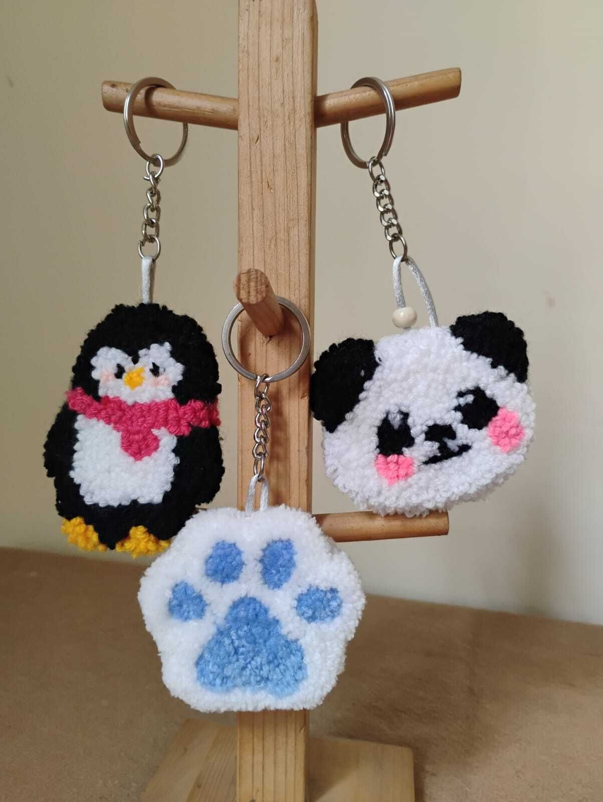 hurpramart Set of 3 Cute Animal Keychains –Penguin, Panda & Paw Print, Gift- Kids & Friends Key Chain-picture-18