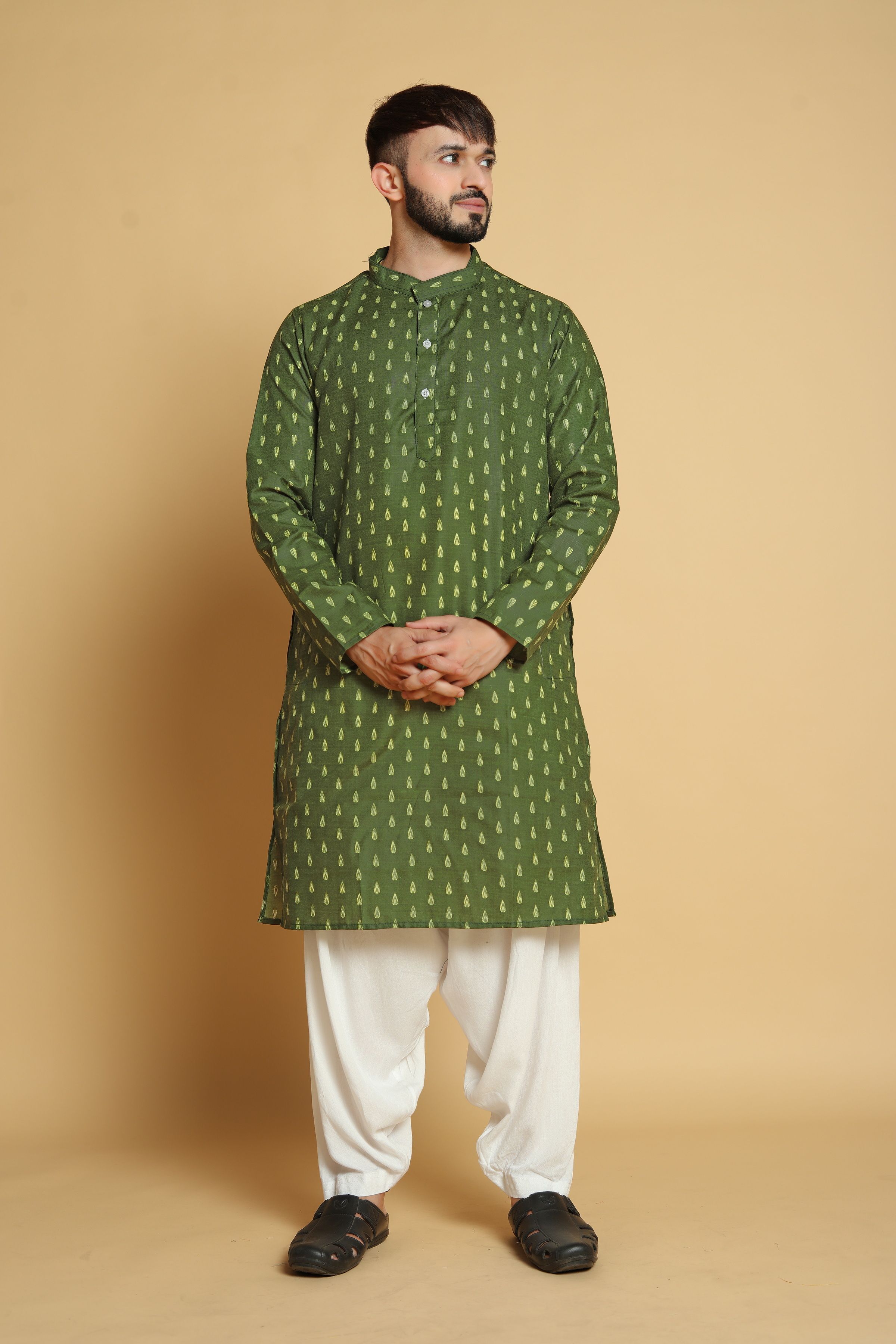 vishesta Men Printed Cotton Blend Straight Kurta-picture-2