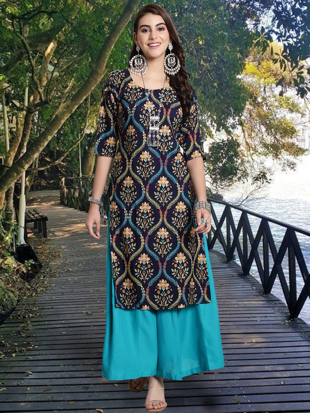 Women Leheriya Crepe Straight Kurta