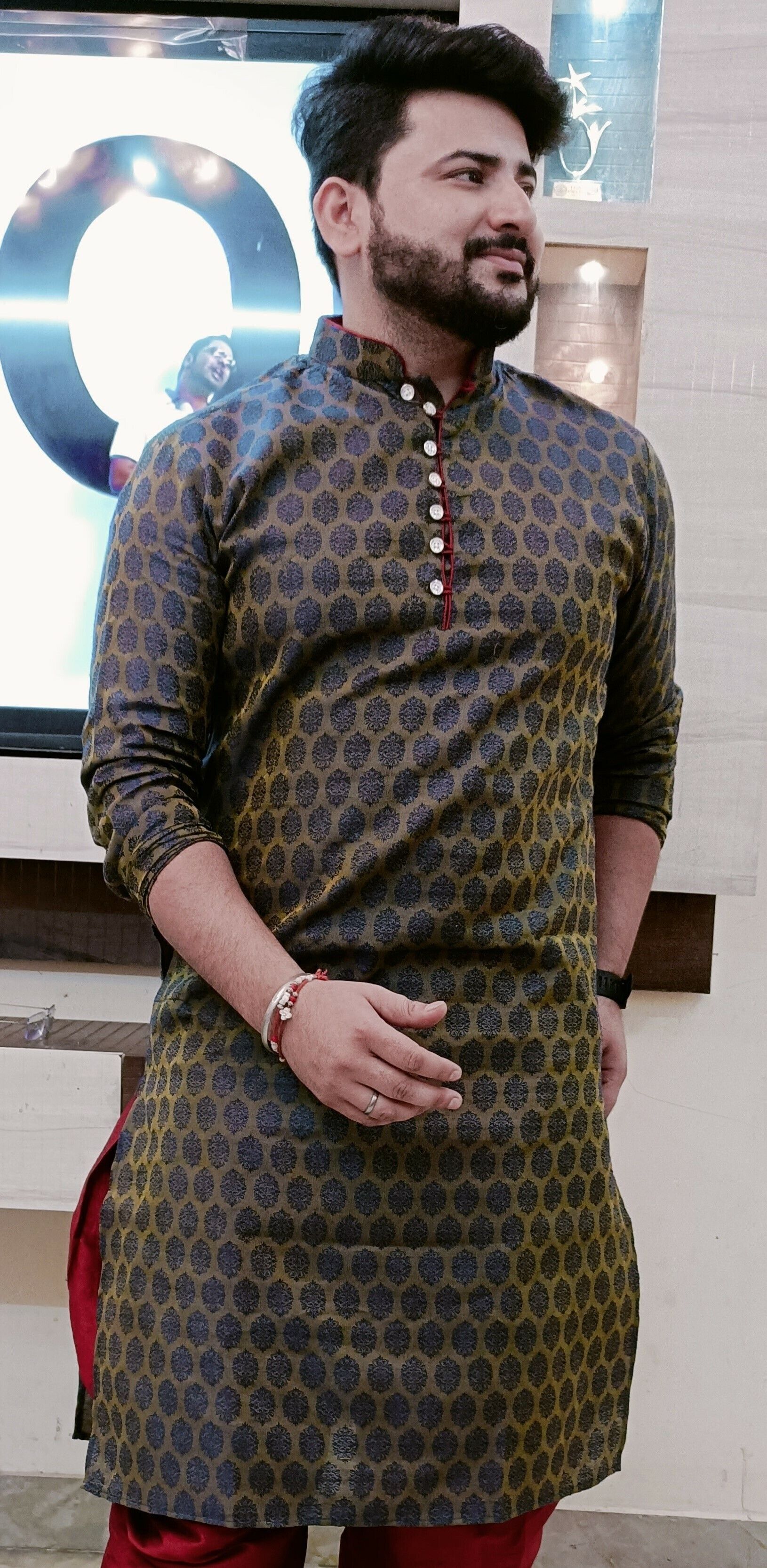 Men Self Design Jacquard Straight Kurta-image-2