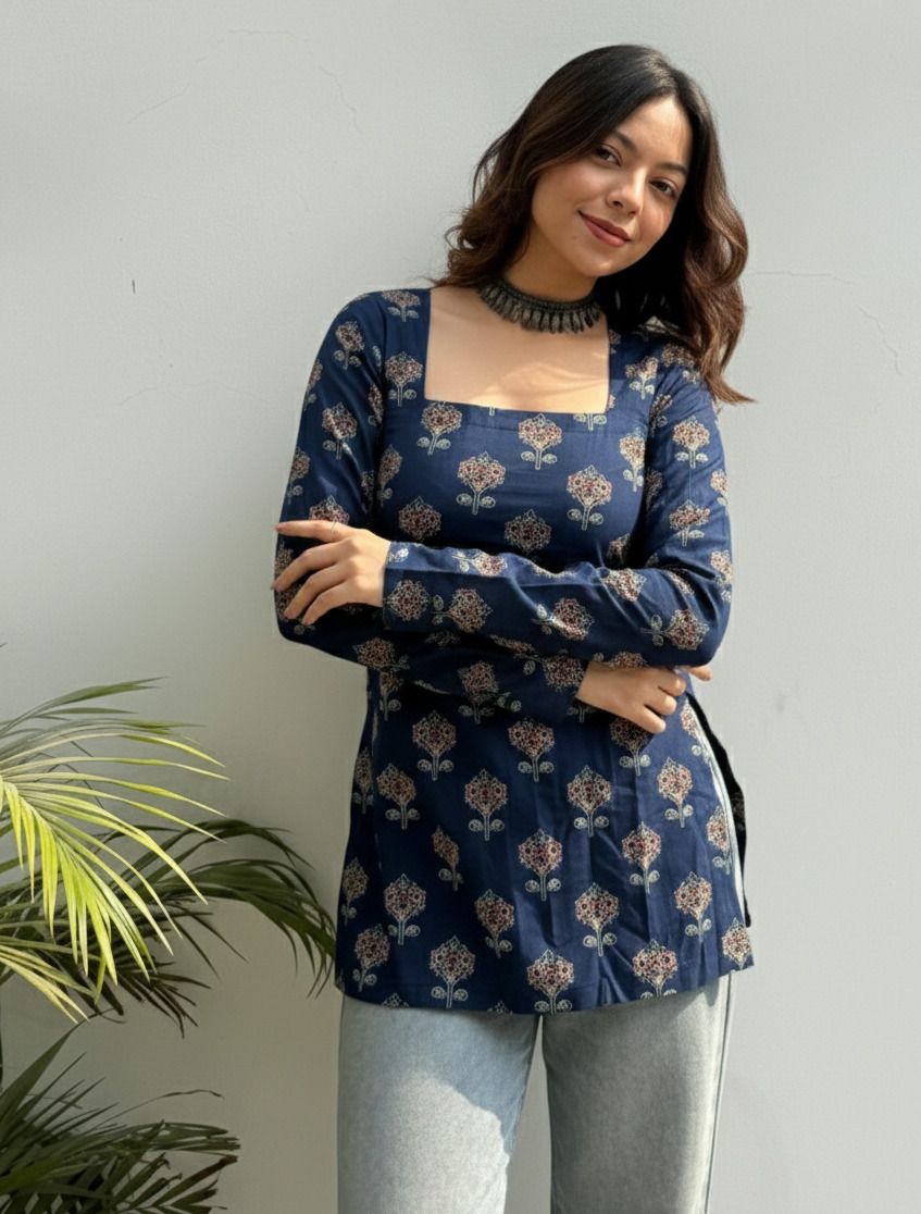 Women Printed Pure Cotton Straight Kurta