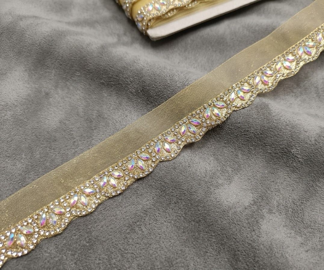 Gold Crystal Stone Trim Lace 8.5 Metr Gold Crystal Stone Trim Lace 8.5 Metr Lace Reel-image-14