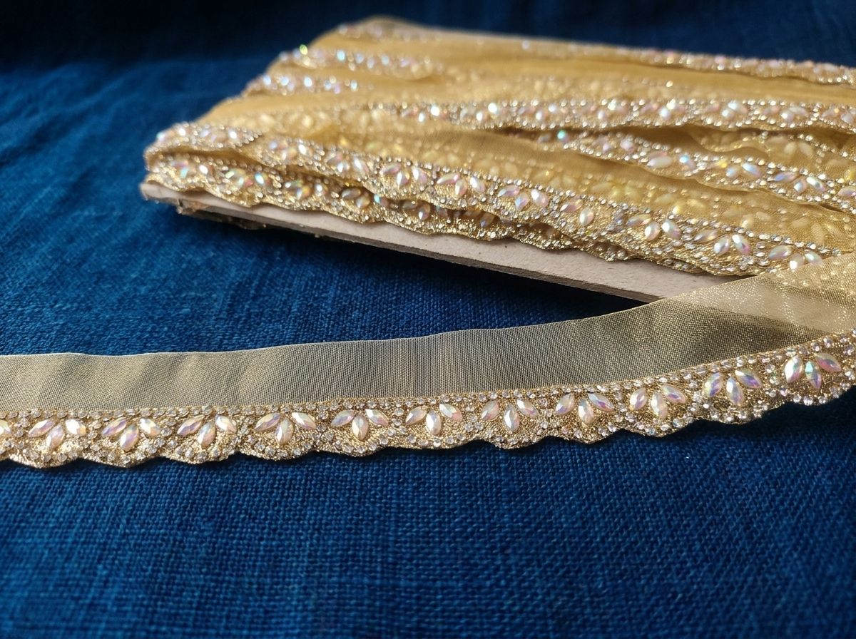 Designer Golden Diamond Lace Trim 8.5 Metr Lace Reel-image-8