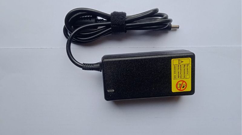AKENTERPRISES PRO/05890 45 W Adapter-image-12