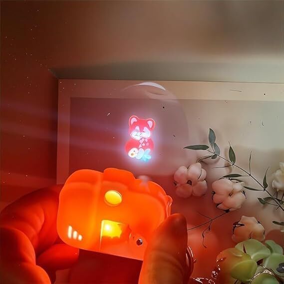 Camera Projector Keychain-image-1