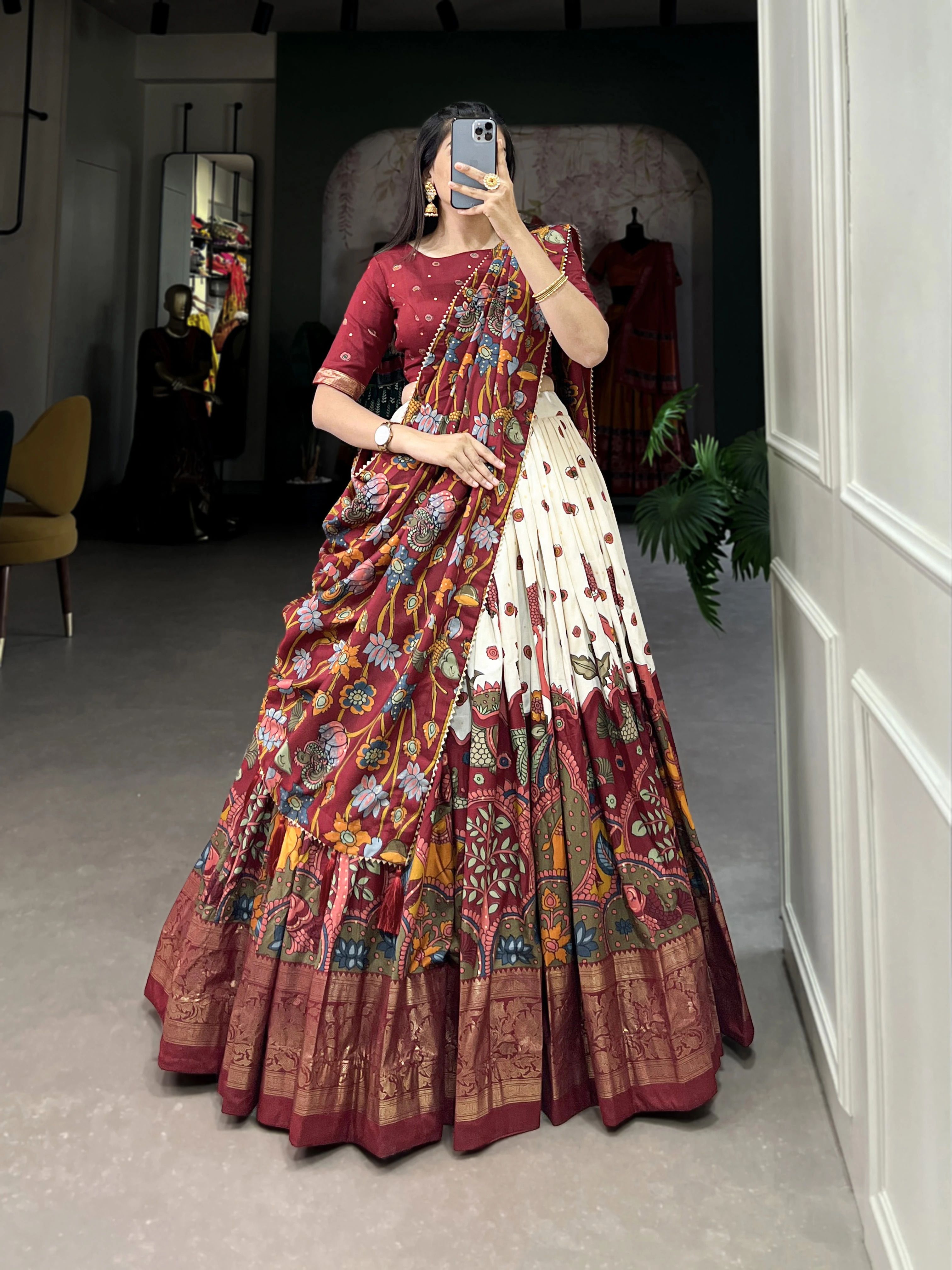 sillygudy Solid, Bandhani, Floral Print, Printed, Self Design, Striped, Leheriya, Graphic Print Semi Stitched Lehenga Choli-picture-22