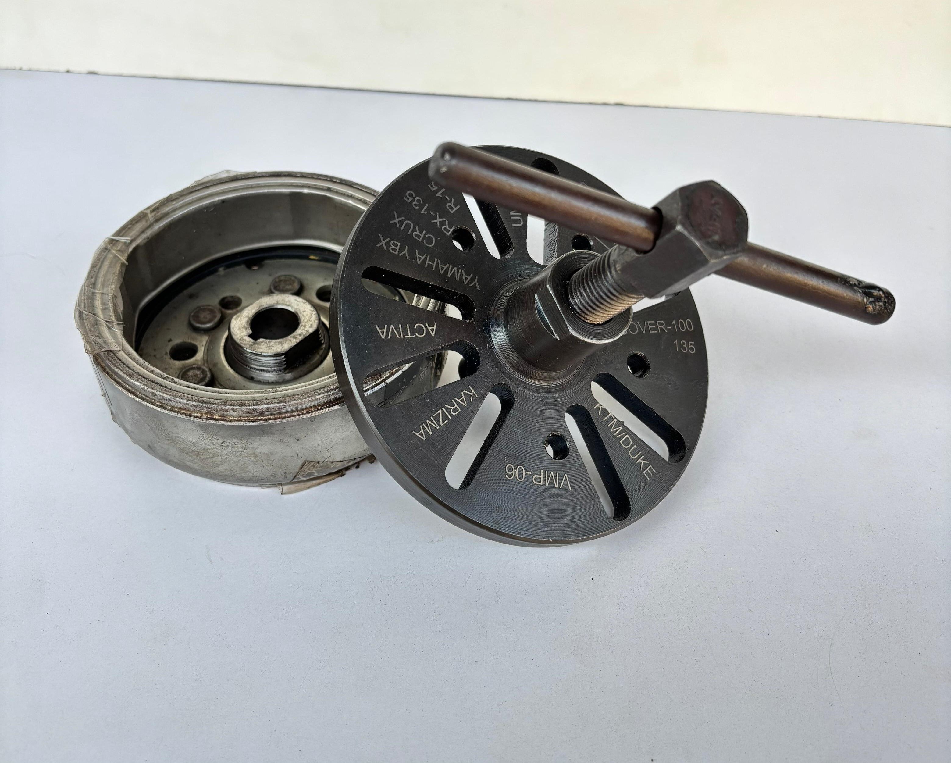 virattools DISCOVER, RX135, CRUX, KARIZMA, R15 MULTI BIKE MAGNET FLYWHEEL PULLER Lever Tool-picture-46