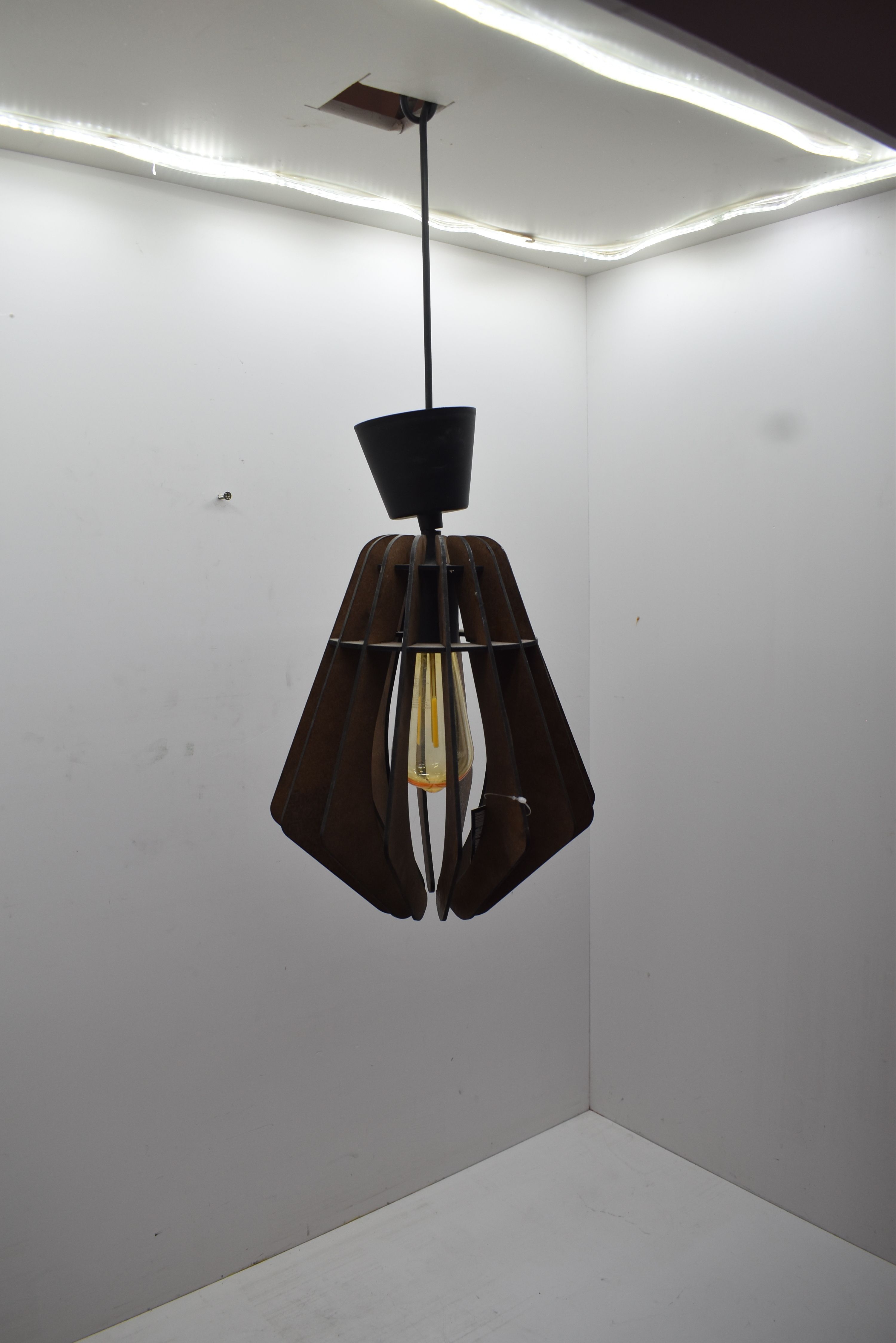 NV_HNG_LMP_4 S-Hook Wood Light Hanging Chain Rod