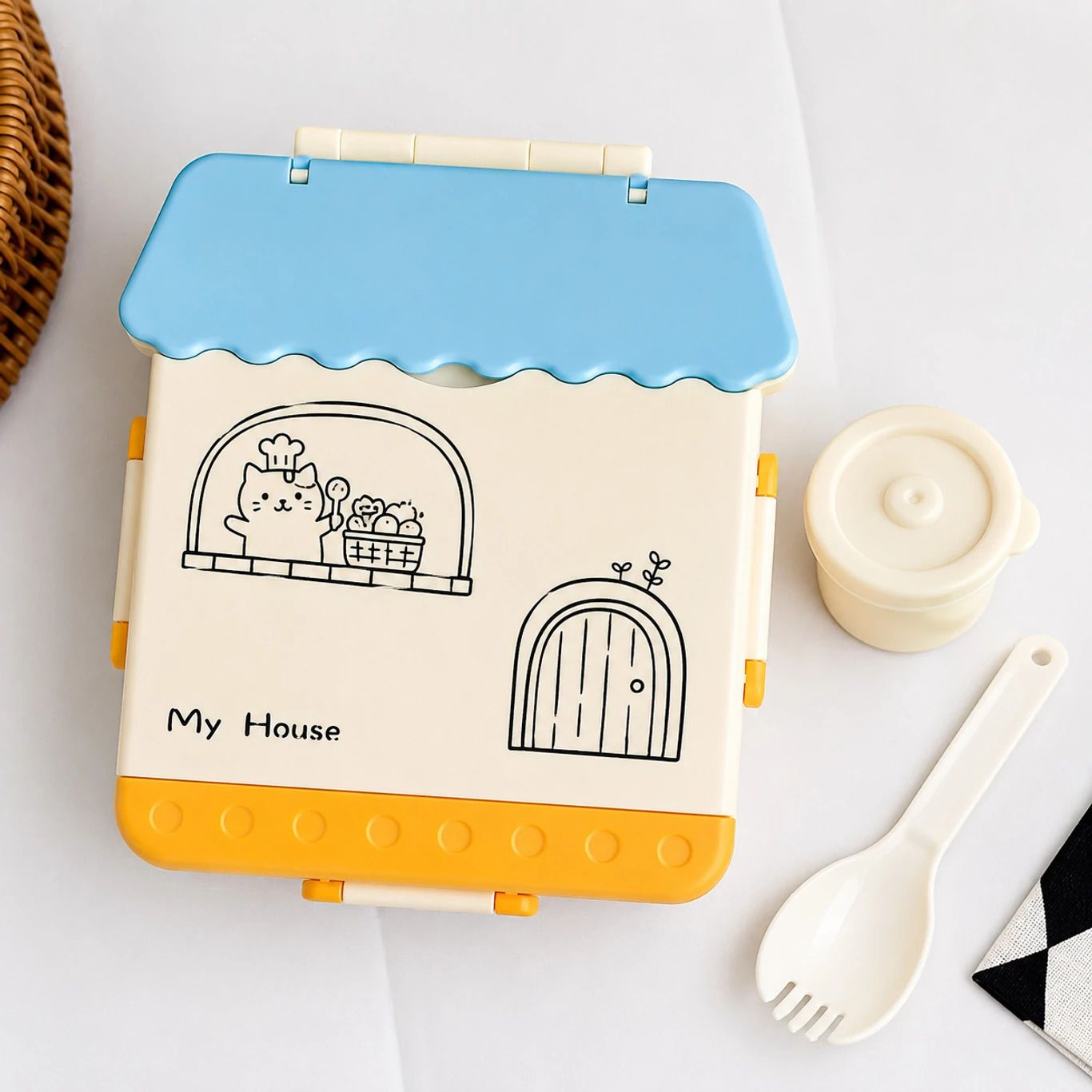 House Shaped Lunch Box 1000ML Microwave Safe Container 4 Compartments with Spoon 4 Containers Polypropylene, Plastic School Lunch Box-image-0