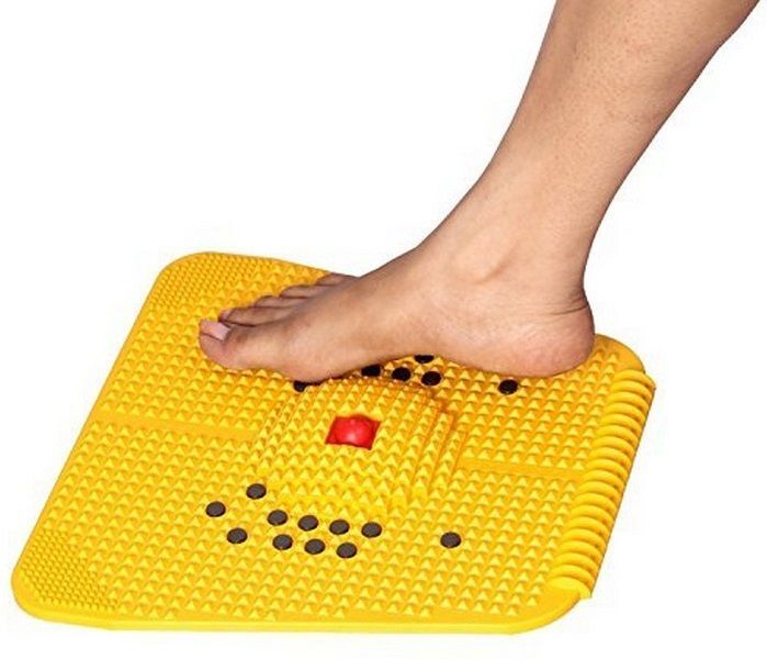 Navyamall Acupressure Foot Mat fitness yoga mat full body slimming with stress free tummy trimmer sharp point body shaper blood circulation home gym Massager-image-38