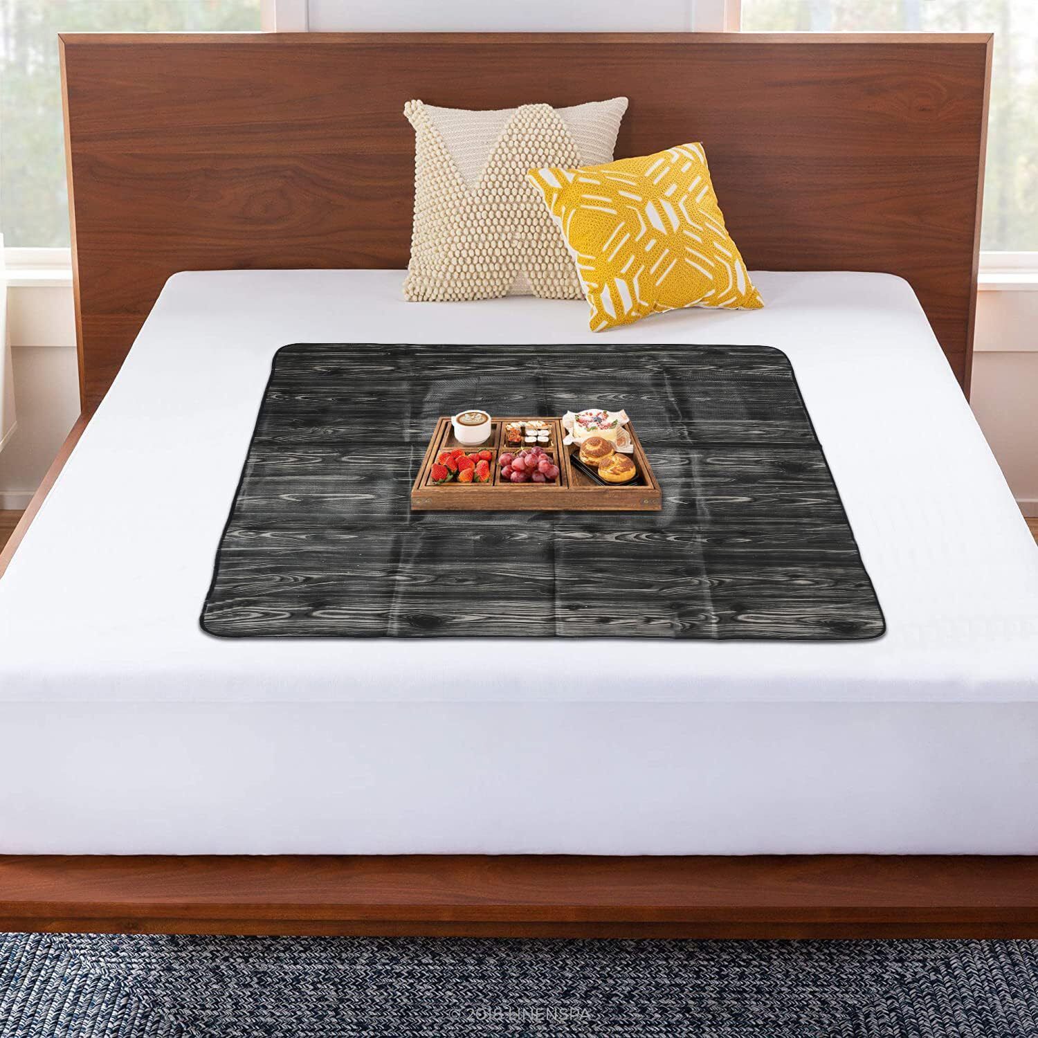 alligator PVC (Polyvinyl Chloride) Baby Bed Protecting Mat-picture-0