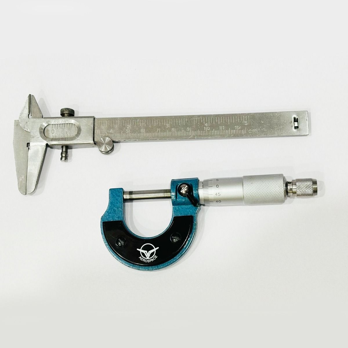 Precision Measuring Tool Set – Vernier Caliper 5" + Micrometer 0–25mm (2 Pcs) Bore Gauge-image-29