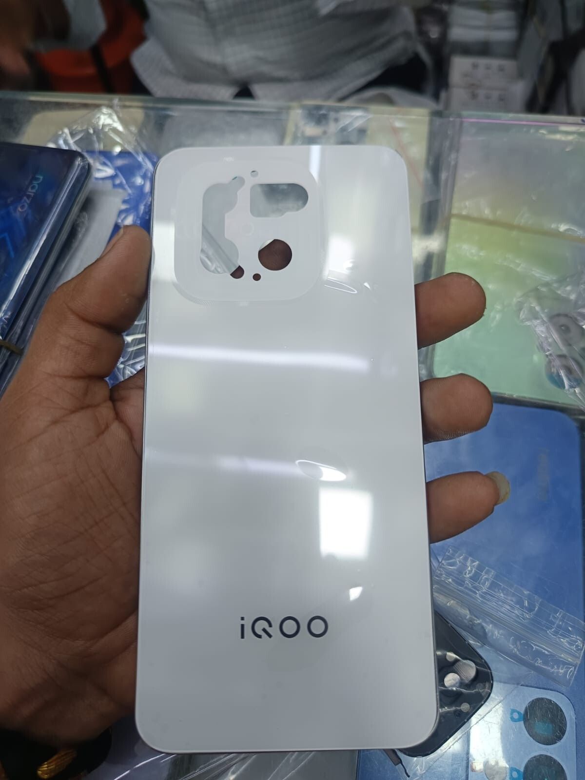 FLOUNDER IQOO Z9X HOUSING BODY WITH CAMERA RING LENS AND SIDE KEY BUTTONS Back Panel-image-25