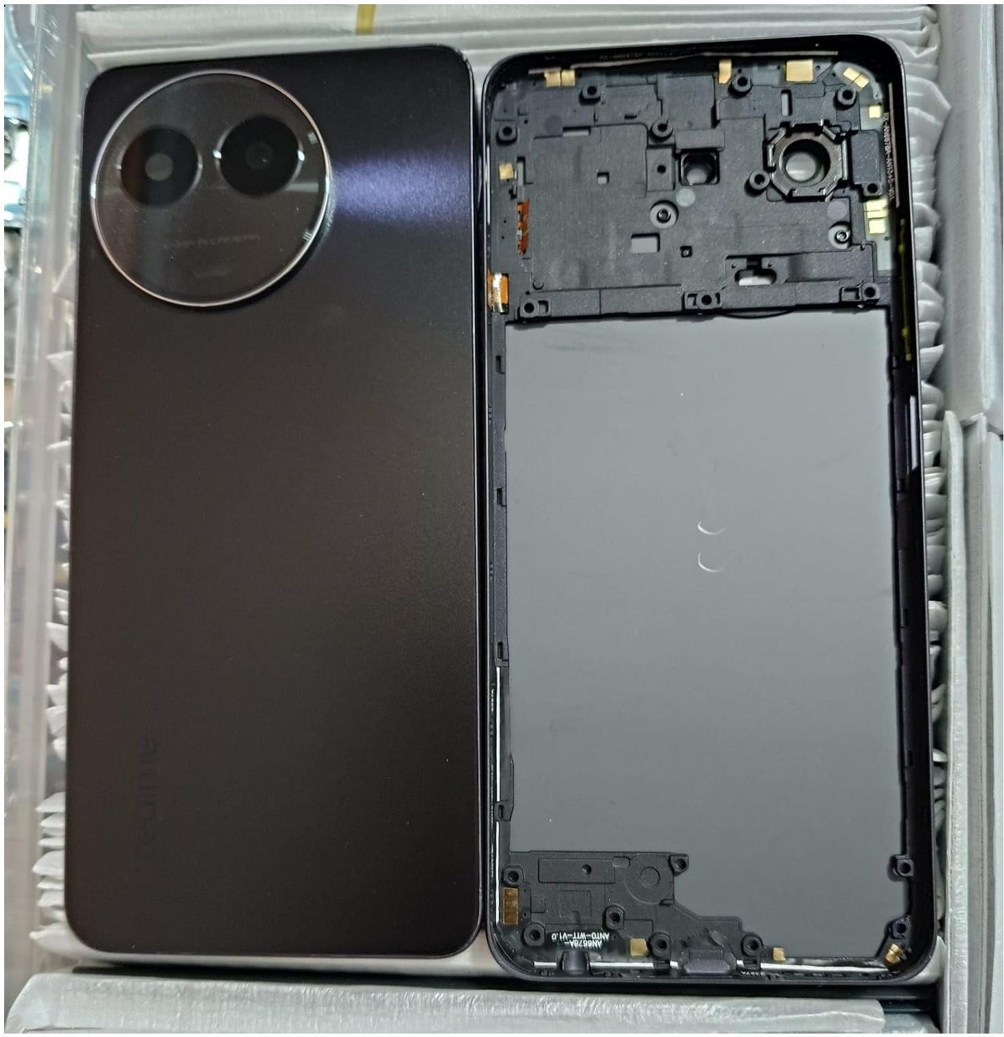 FLOUNDER REALME 11X HOUSING WITH CAMERA RING LENS AND SIDE KEYS BUTTONS Full Panel-image-30
