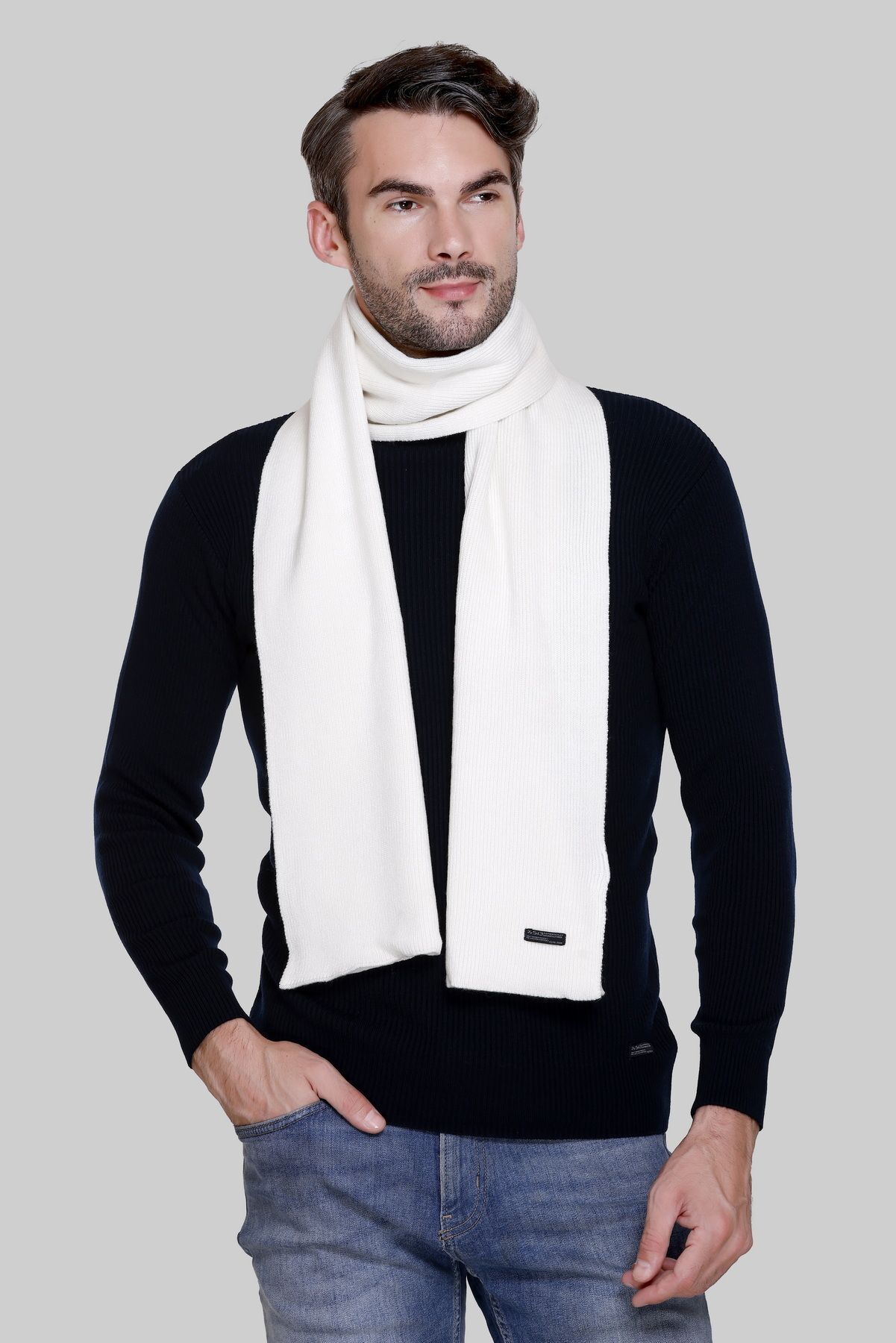 Jollyy Solid Men Muffler-picture-19