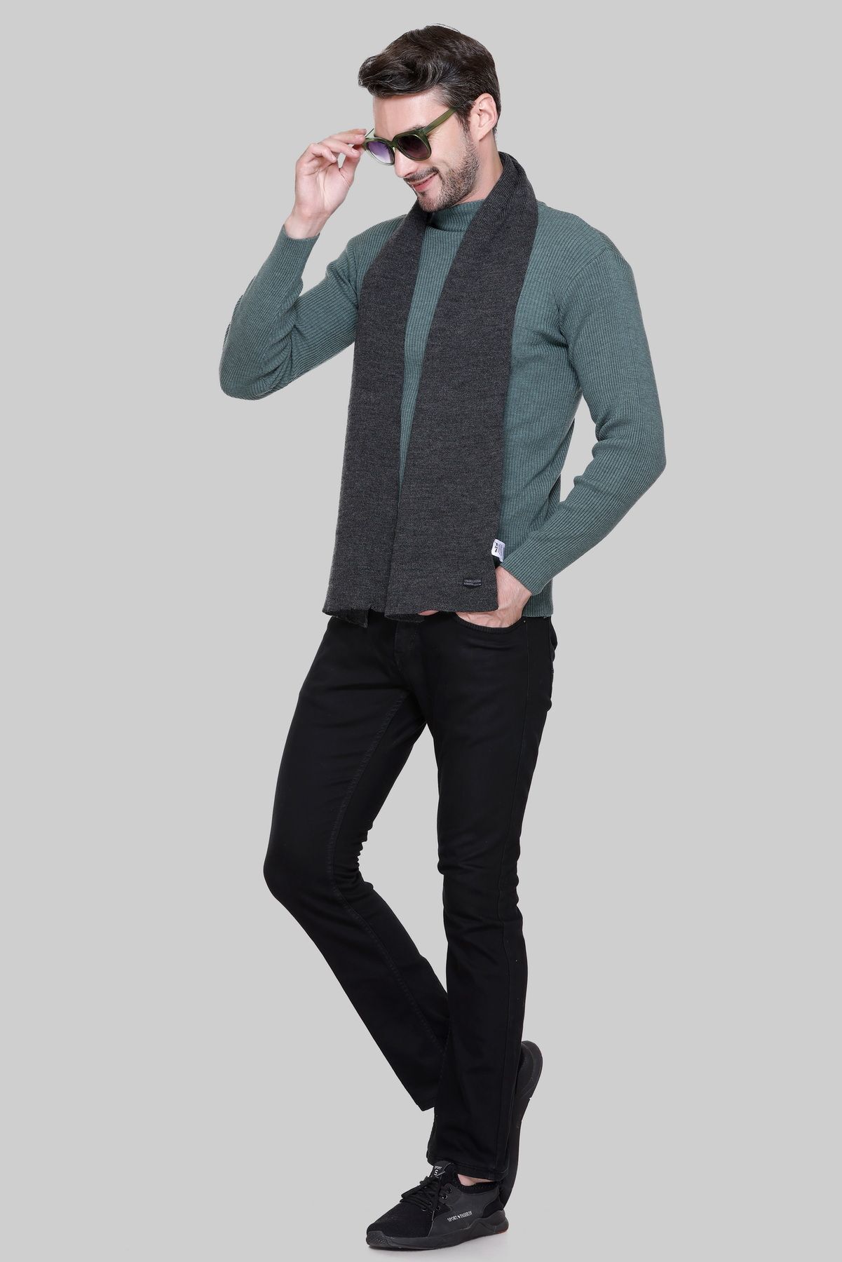 Jollyy Solid Men Muffler-picture-17