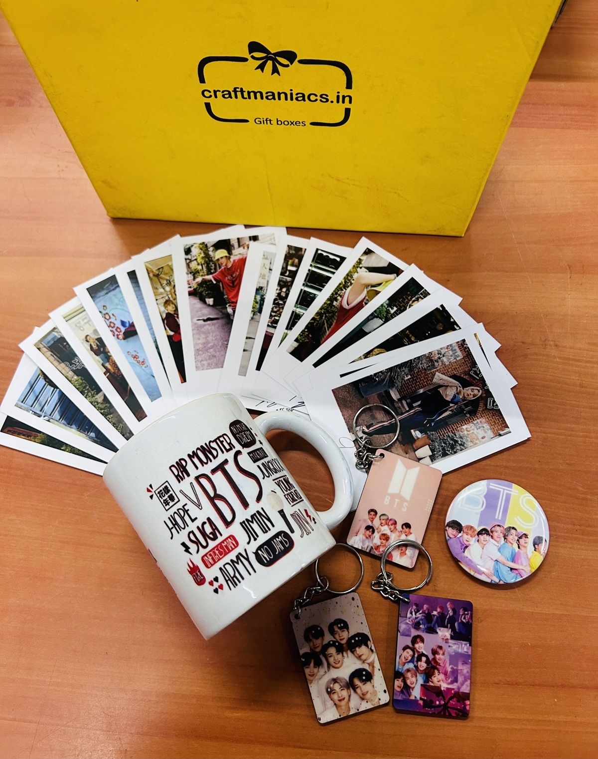BTS RED ICONS MUG WITH 16 LOMO CARDS & 3 WOODEN KEYCHAINS Ceramic Coffee Mug-image-9