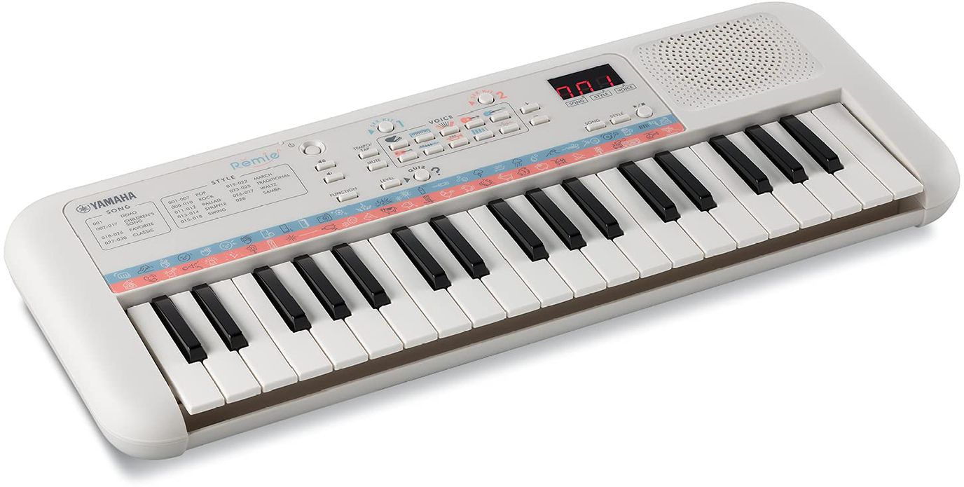 PSS-E30//IN PSS-E30//IN Digital Portable Keyboard