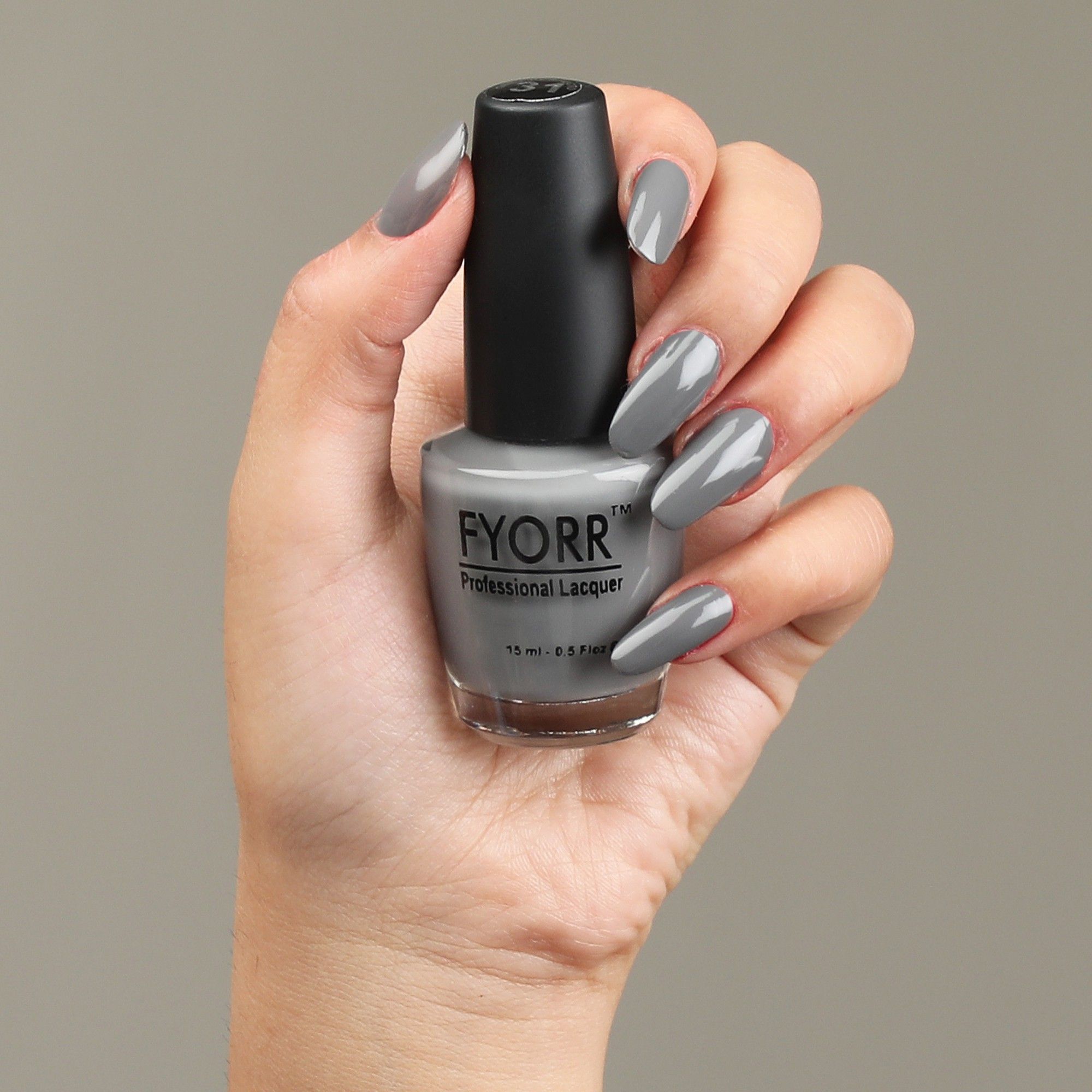 fyorr Perfect Grey Nail Polish Long Lasting Smooth Finish Nail Enamel (15ML) (Grey Perfecto)-picture-6
