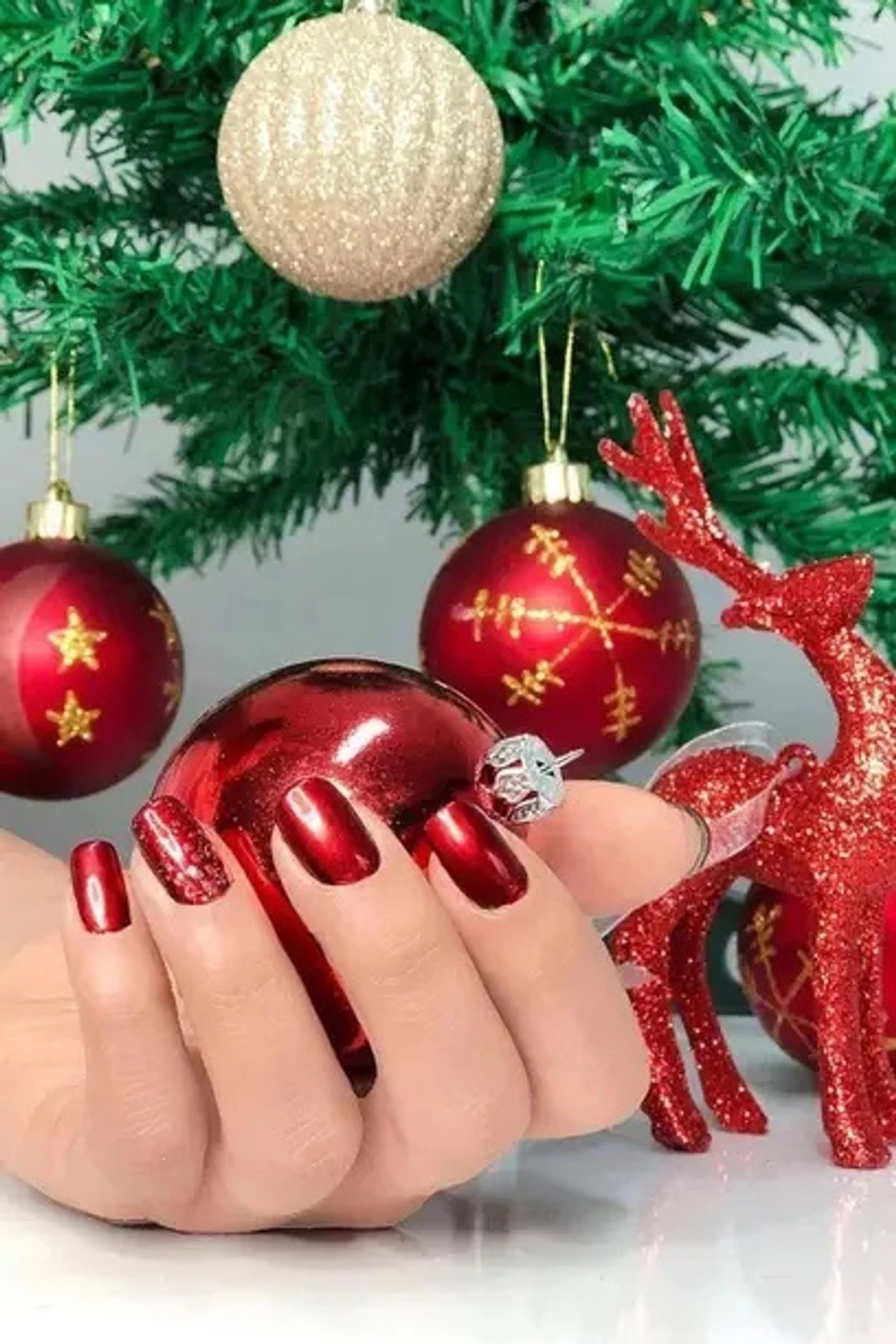 party Metallic Red Chrome Nail Art Polish Smooth Glossy Finish red-image-27