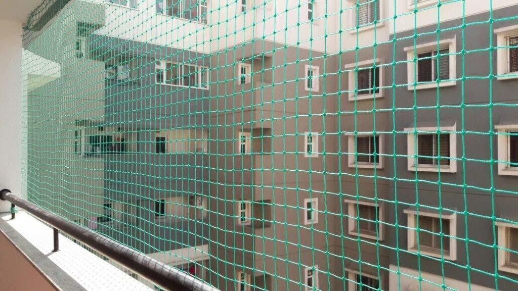 anti bird net / garden net 8 ft. x 8 ft. ( 64 sq.ft.) hdpe nylon net for balcony hiking net