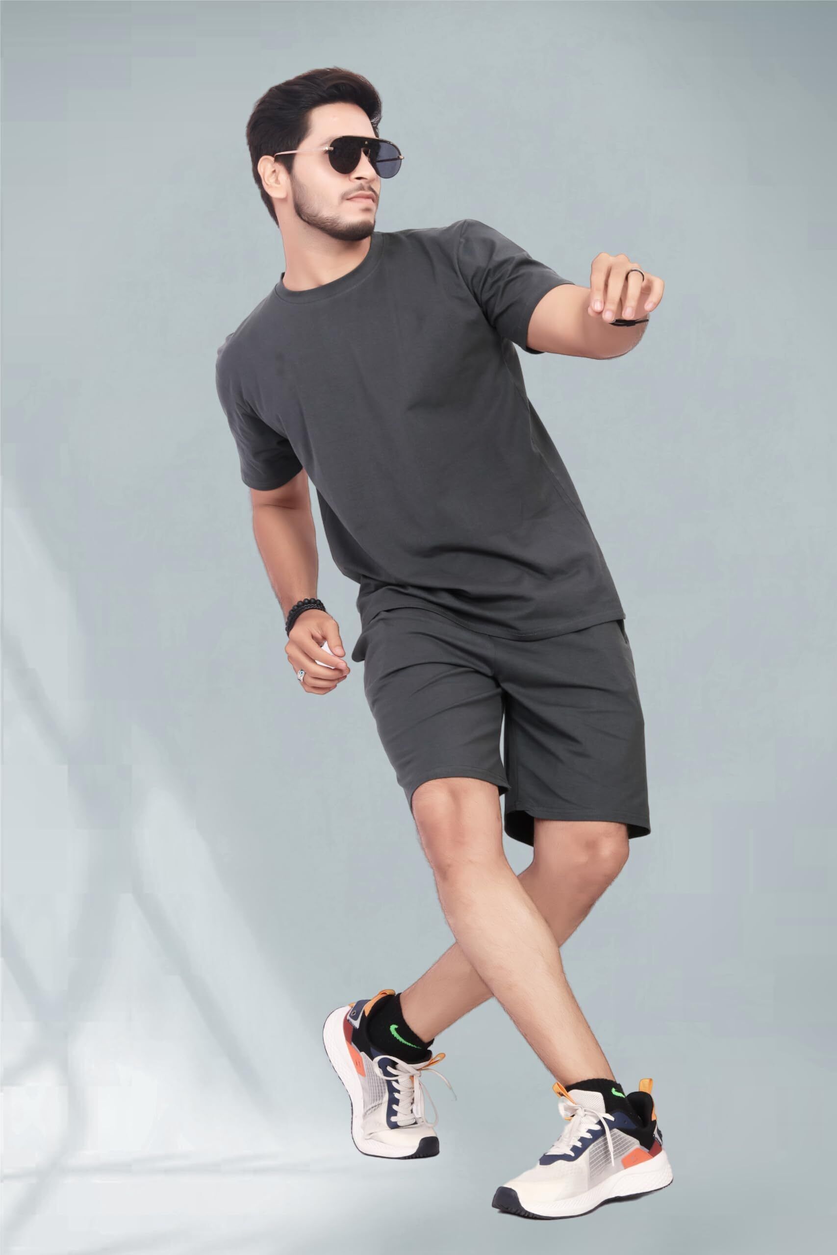 divra clothing Men Top & Shorts Set Grey Solid-picture-18