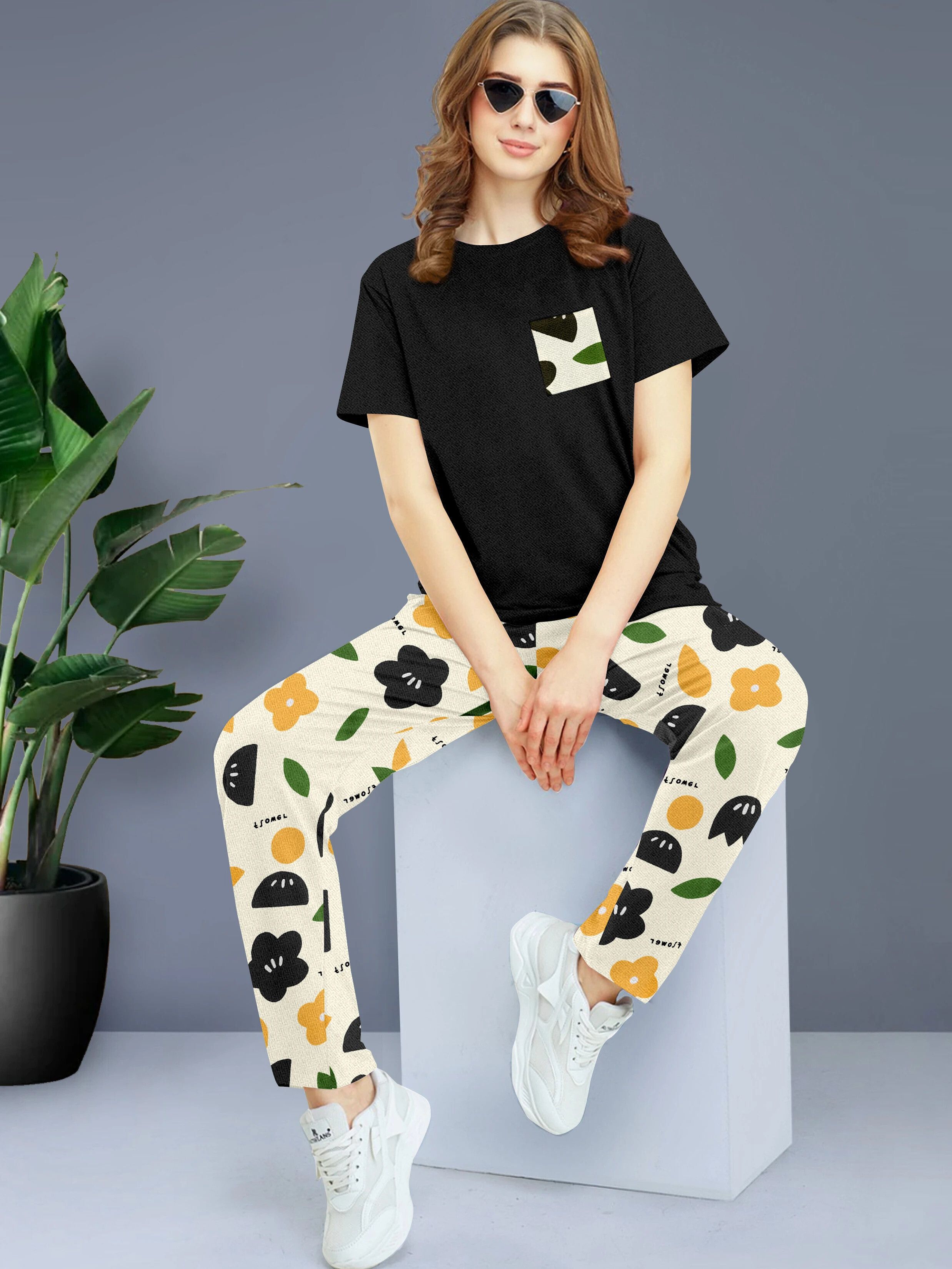 Women Top & Pyjama Set Black Printed