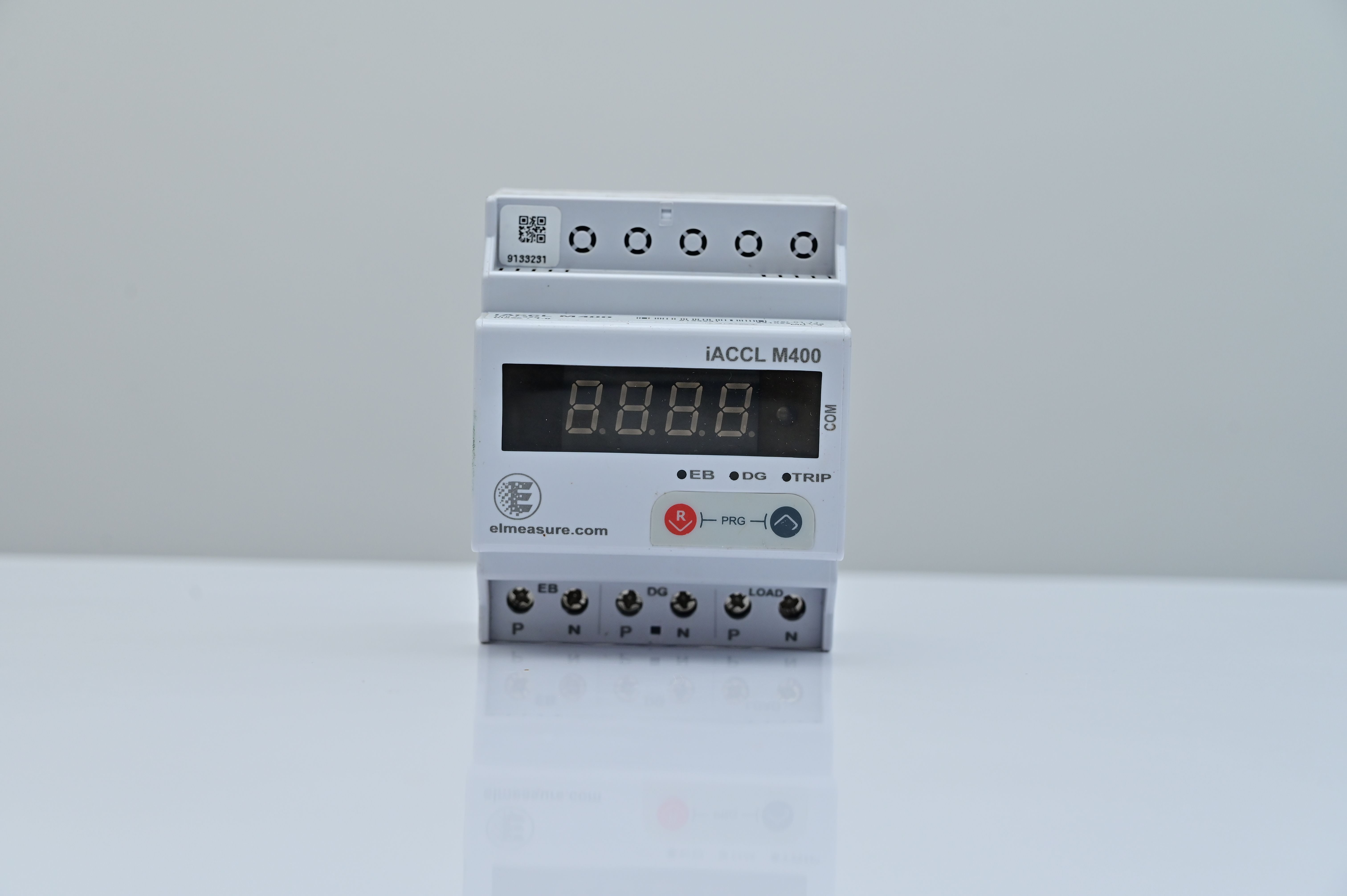 iACCLM400 1Ph+32A with display Multi-Range Ohmmeter-image-3