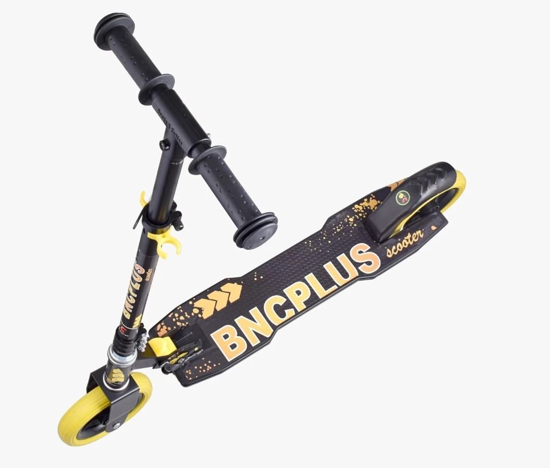 kick scooter for agegrp 2-18 yrs with adjustable handle,smooth brake,7" evawheel