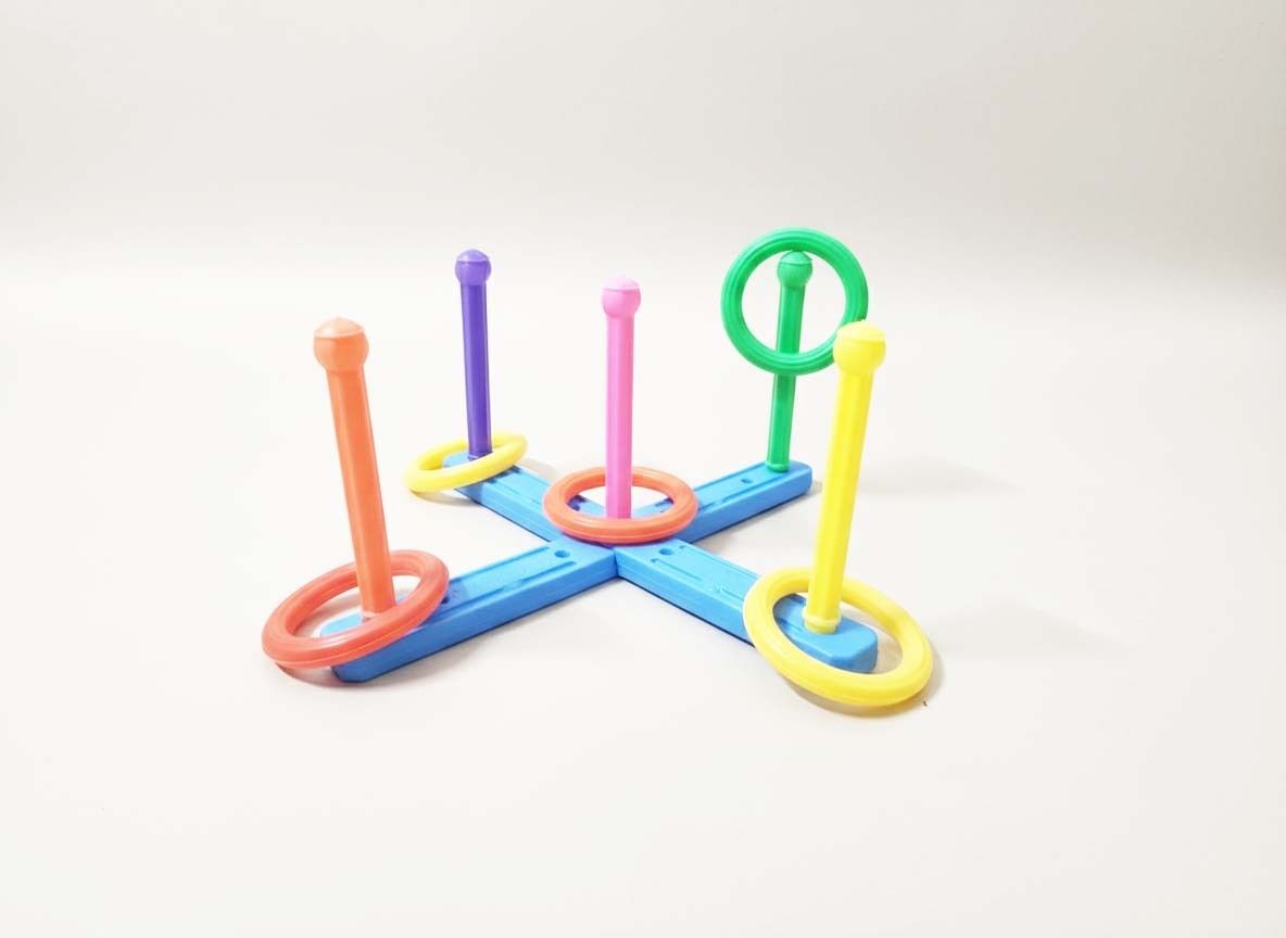 Kids Colorful Ring Toss Game Set Indoor Outdoor Skill-Building Toy